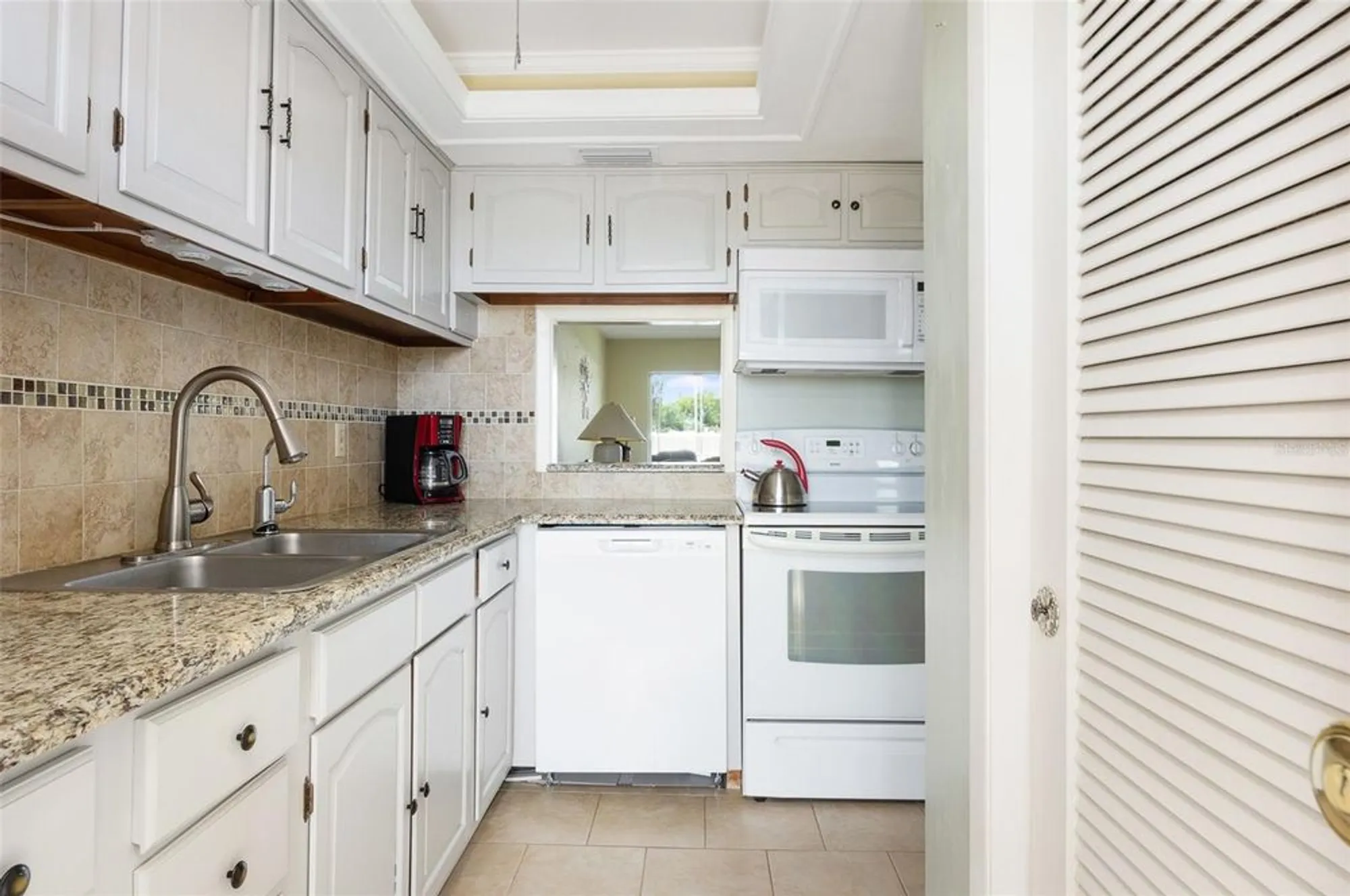 Property Slideshow image 8 of 38 | 1 boca ciega point blvd apt 212, St Petersburg, FL, 33708