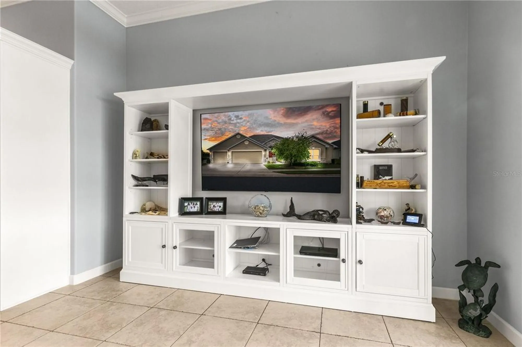 Property Slideshow image 19 of 66 | 8065 bridgeport bay cir, Mount Dora, FL, 32757