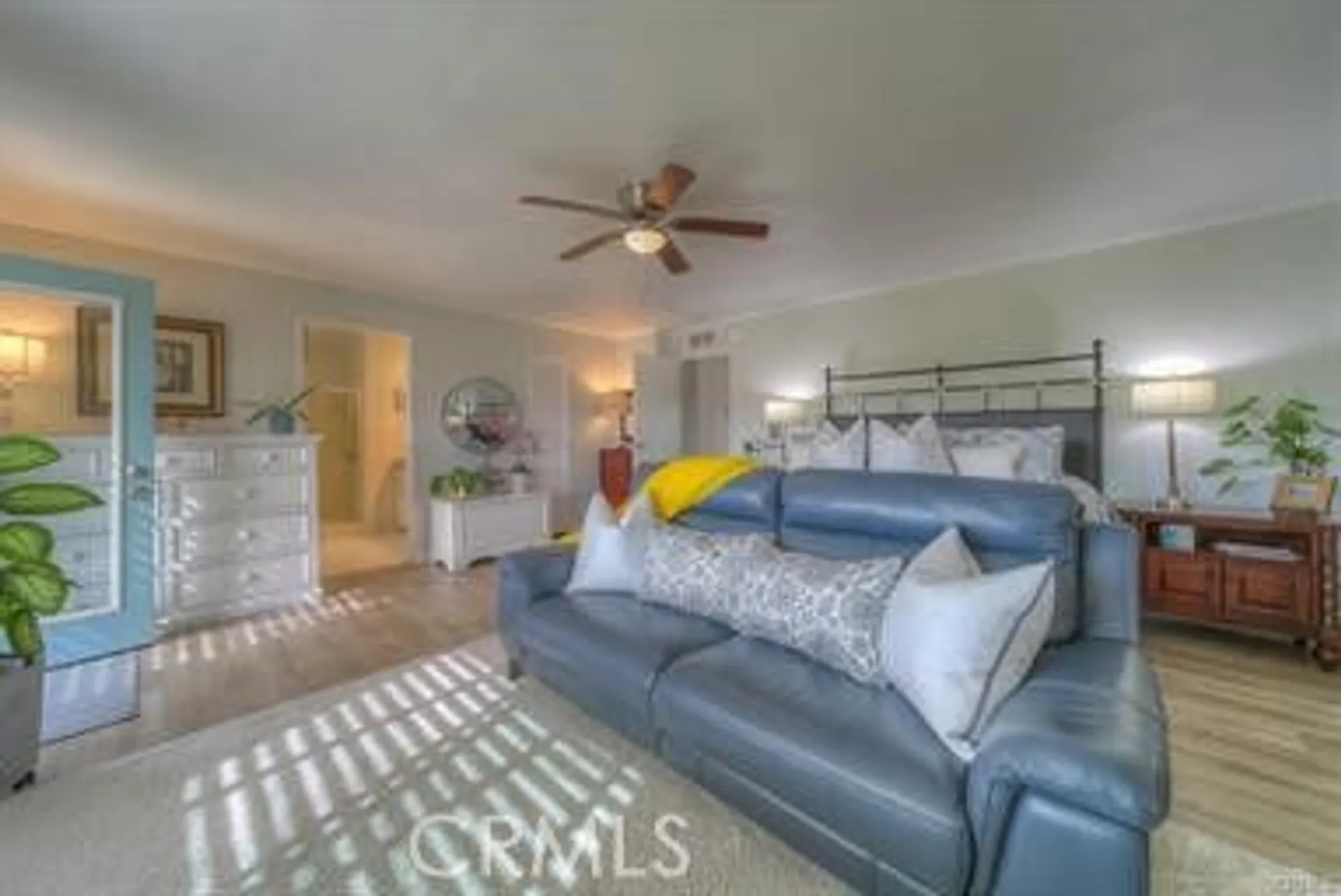 Property Slideshow image 23 of 73 | 1473 salem ct, Oceanside, CA, 92057