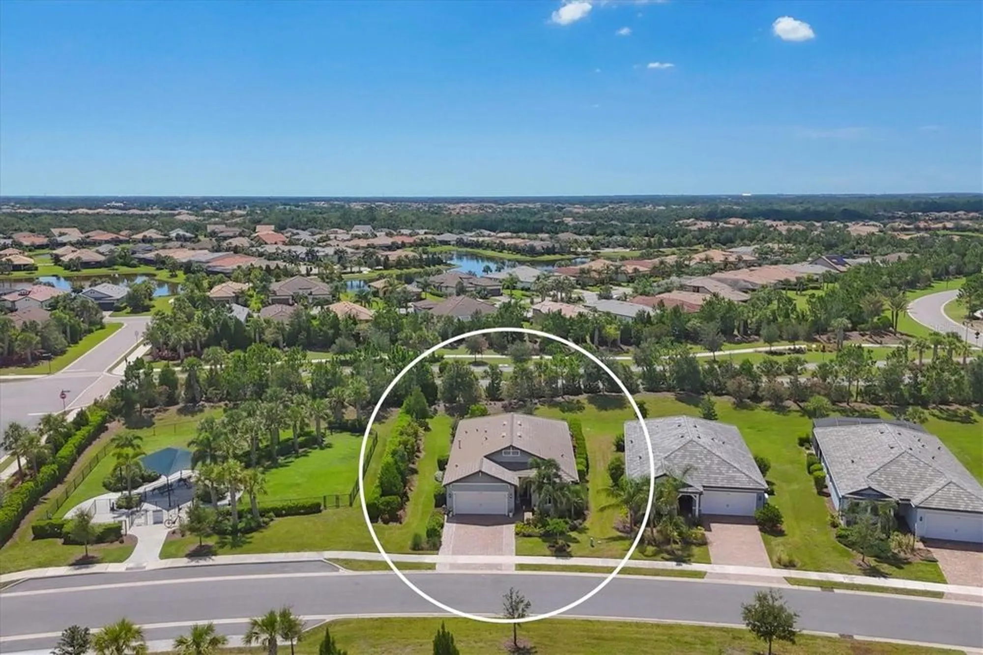 Property Slideshow image 7 of 73 | 17546 northwood pl, Bradenton, FL, 34202