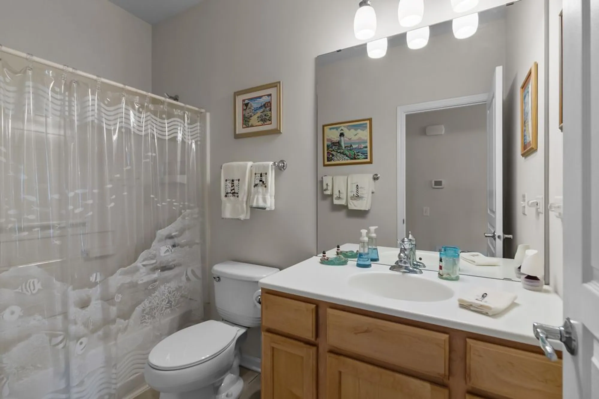 Property Slideshow image 18 of 29 | 12774 holbrook dr, Huntley, IL, 60142