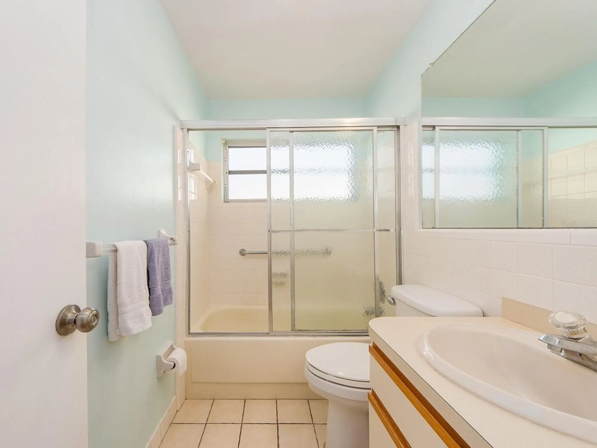 Property Slideshow image 25 of 30 | 9157 140th way, Seminole, FL, 33776