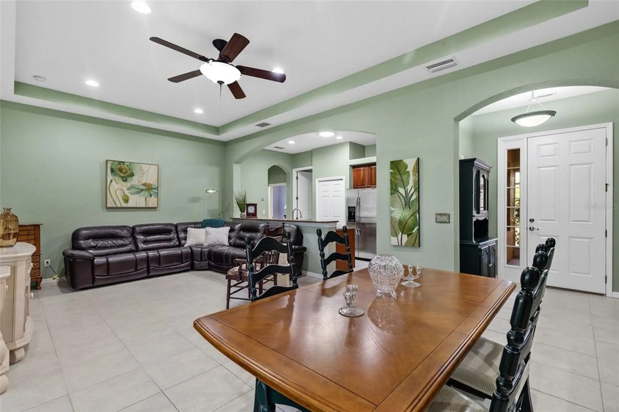 Property Slideshow image 21 of 64 | 2404 kensington greens dr, Sun City Center, FL, 33573