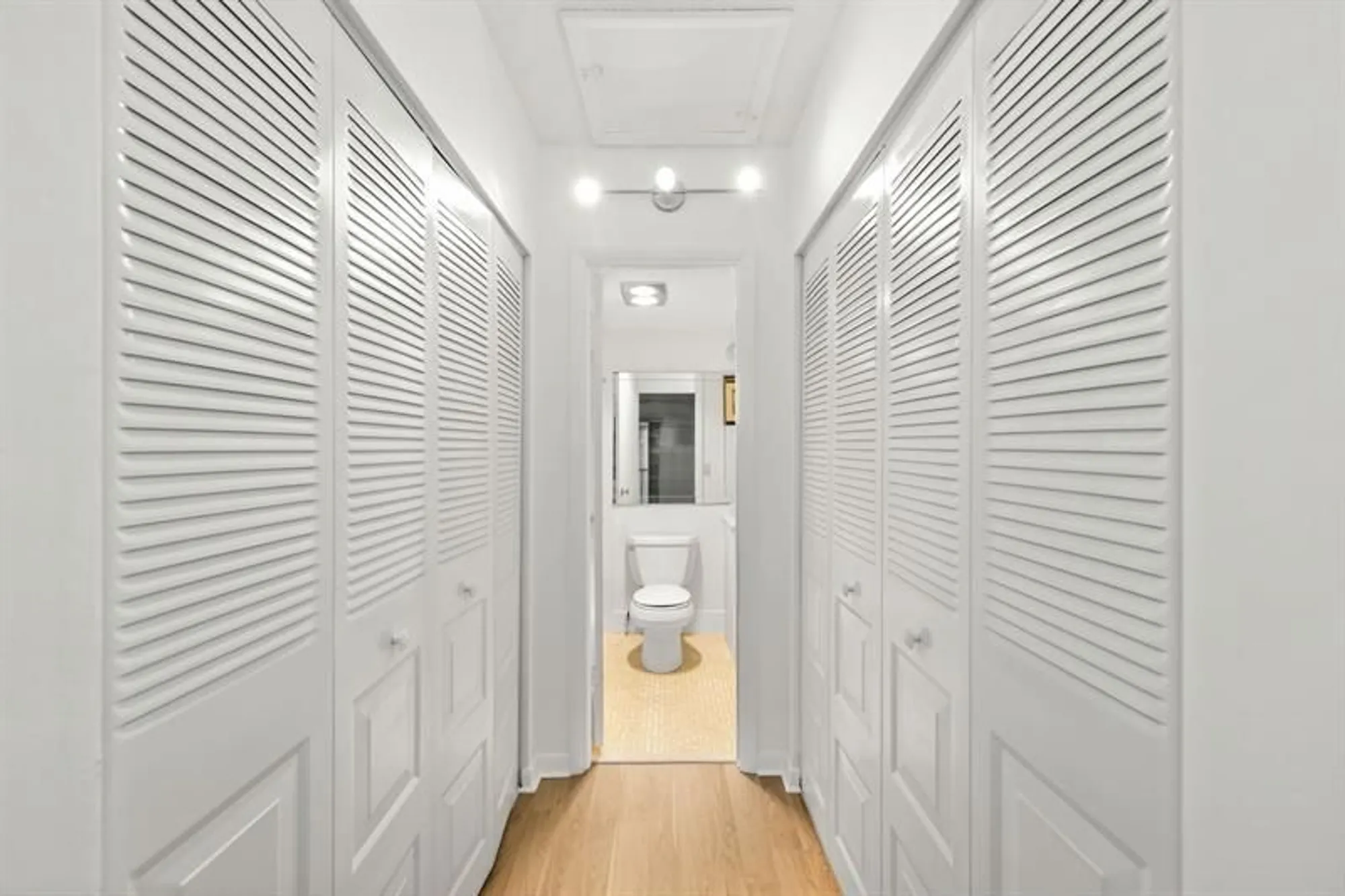 Property Slideshow image 13 of 32 | 7360 nw 1st st apt 205, Margate, FL, 33063