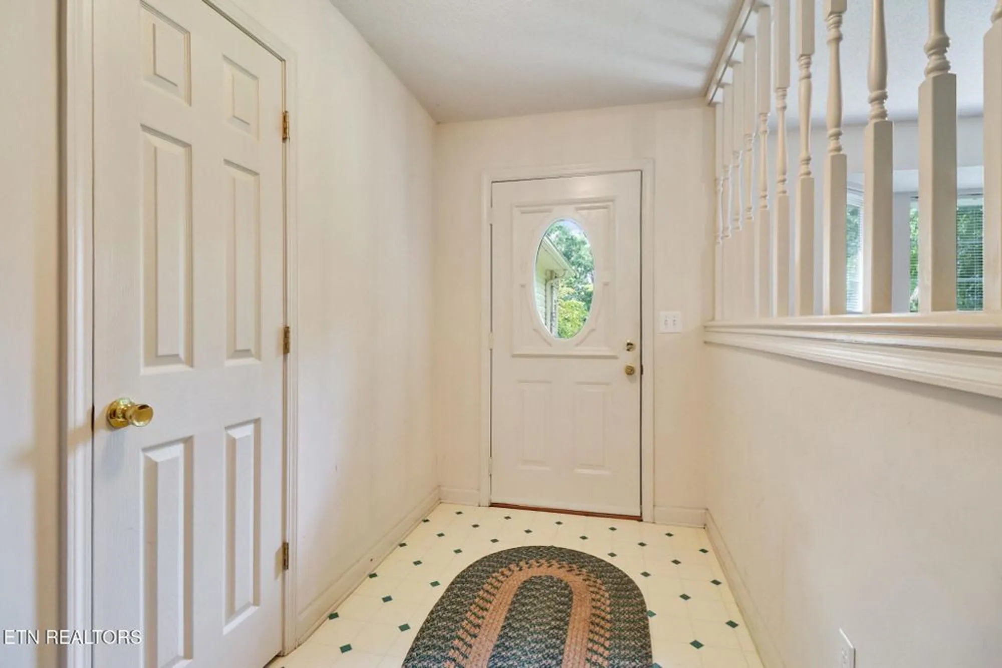 Property Slideshow image 10 of 34 | 101 ashdown ln, Crossville, TN, 38558