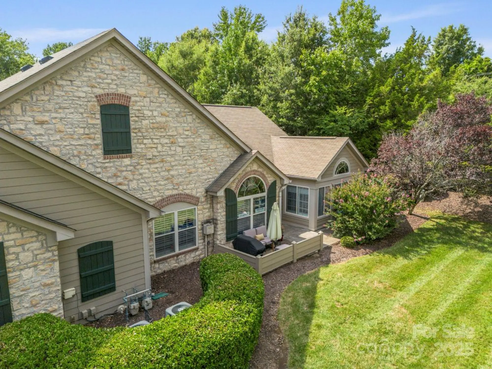 Property Slideshow image 1 of 31 | 2459 coltsview ln, Matthews, NC, 28105