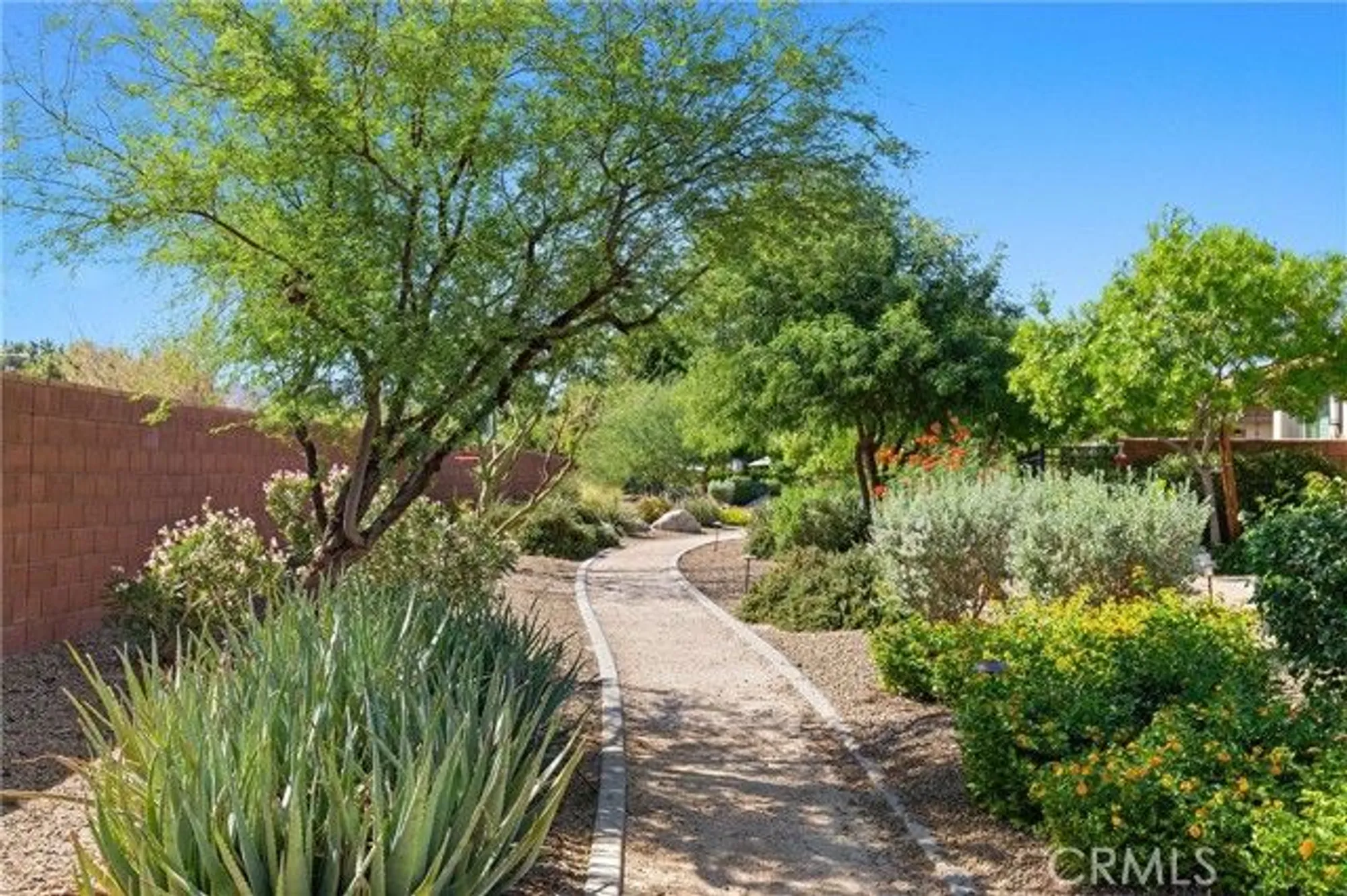 Property Slideshow image 21 of 36 | 82663 rosewood dr, Indio, CA, 92201