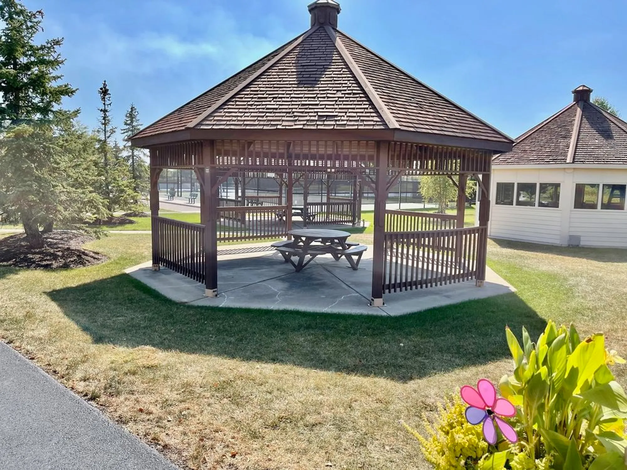 Property Slideshow image 49 of 58 | 16174 seneca lake cir, Crest Hill, IL, 60403