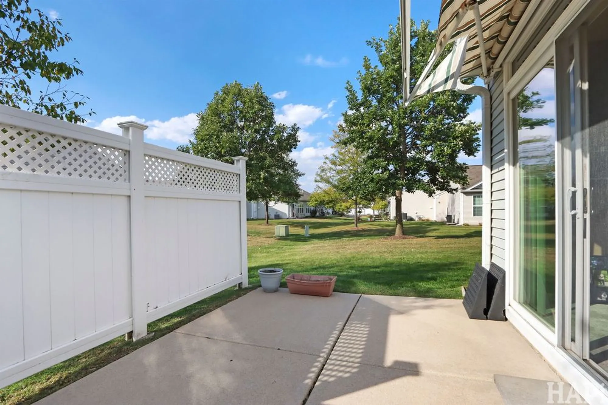 Property Slideshow image 19 of 21 | 13536 hemlock rd, Huntley, IL, 60142