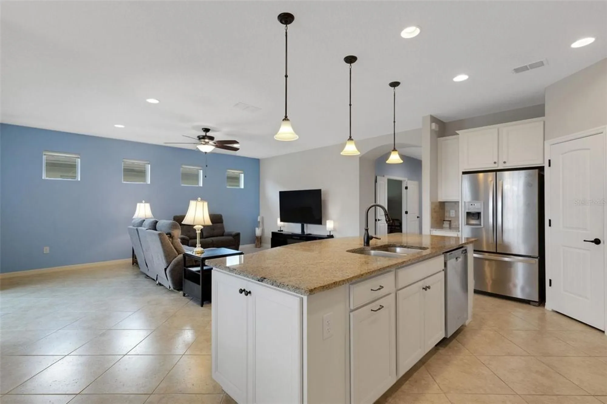 Property Slideshow image 15 of 70 | 613 cantabria dr, Davenport, FL, 33837