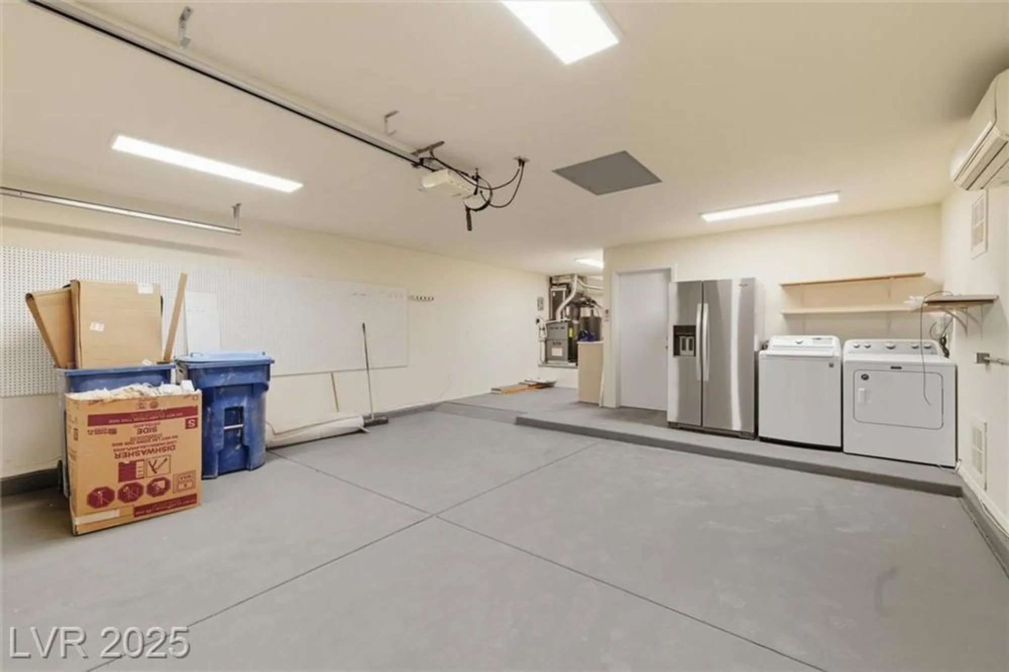 Property Slideshow image 46 of 66 | 3001 merimar dr, Las Vegas, NV, 89134