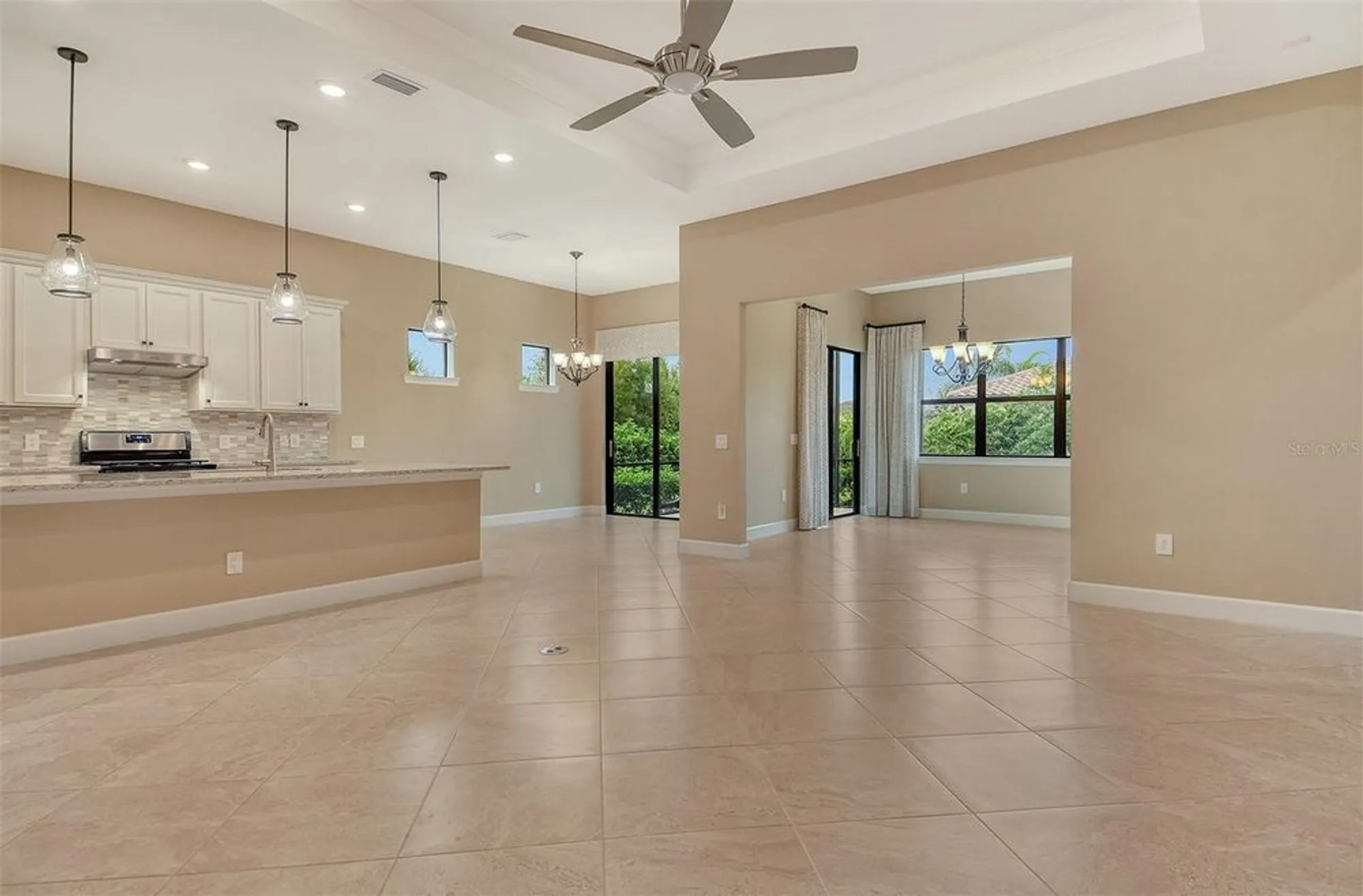 Property Slideshow image 7 of 72 | 17905 waterville pl, Bradenton, FL, 34202
