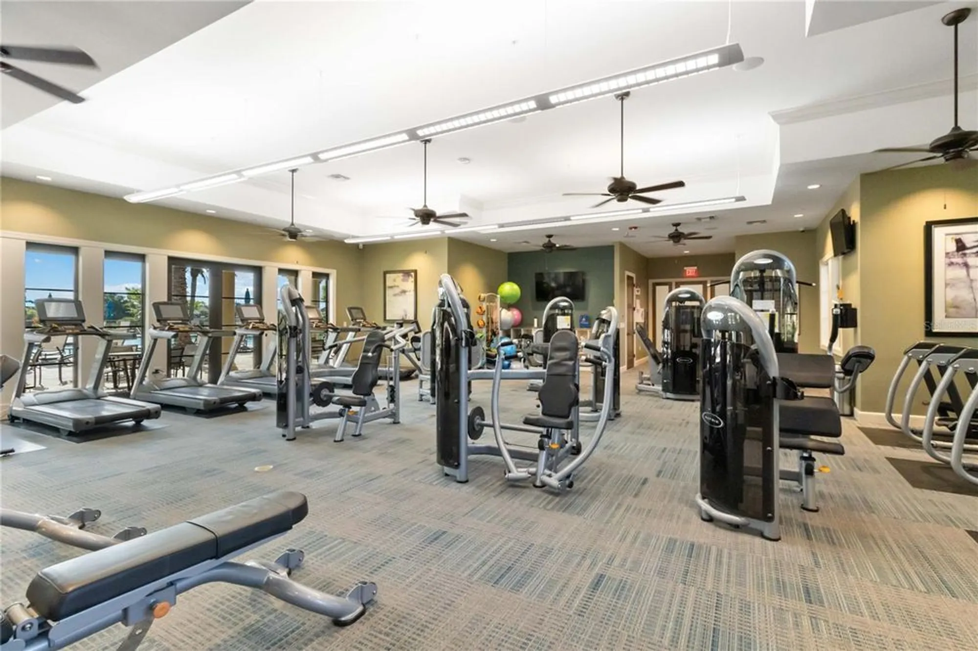 Property Slideshow image 24 of 31 | 5942 caspian tern dr, Sarasota, FL, 34238