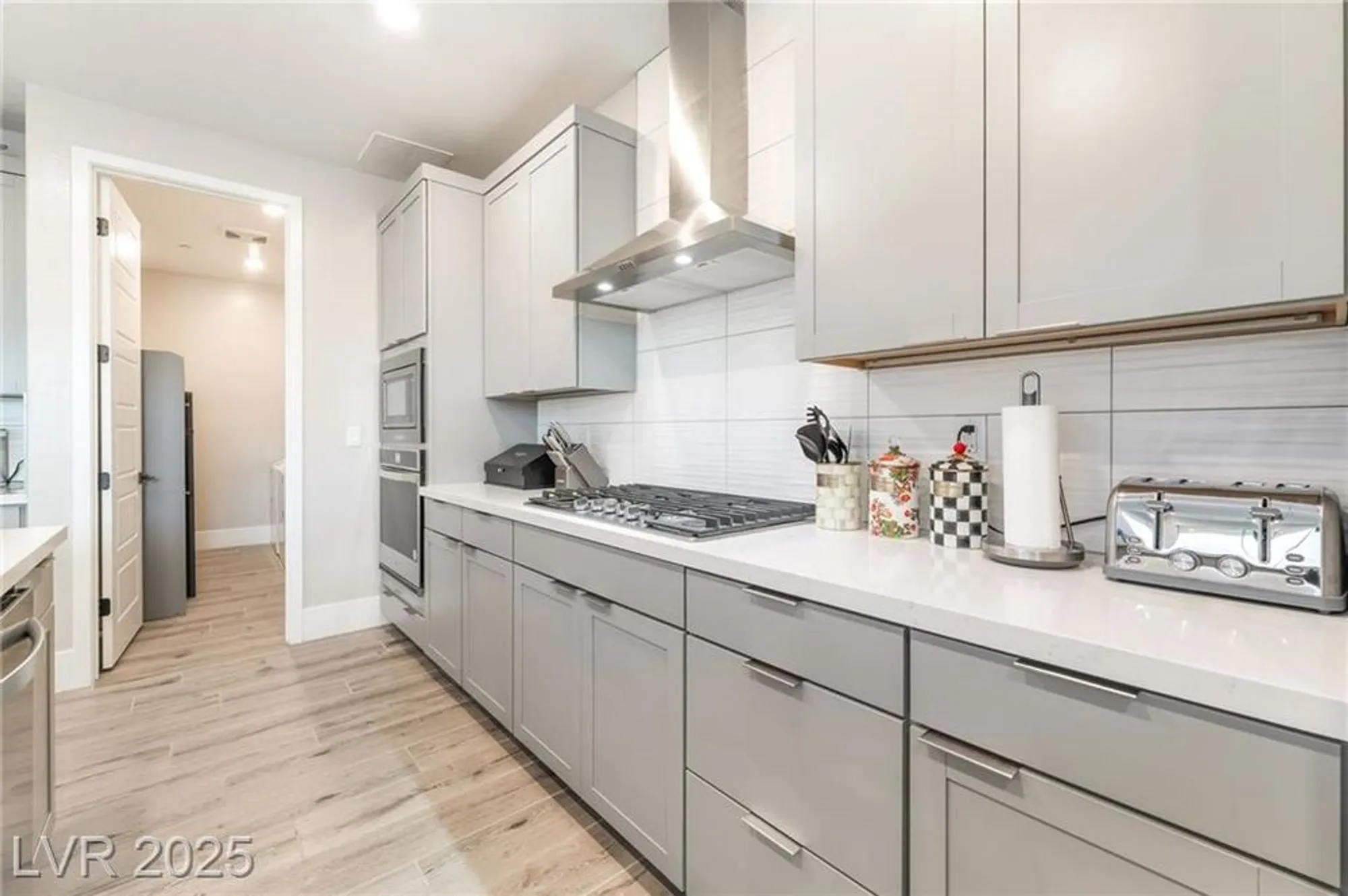 Property Slideshow image 14 of 43 | 9553 jadeite ln, Las Vegas, NV, 89143