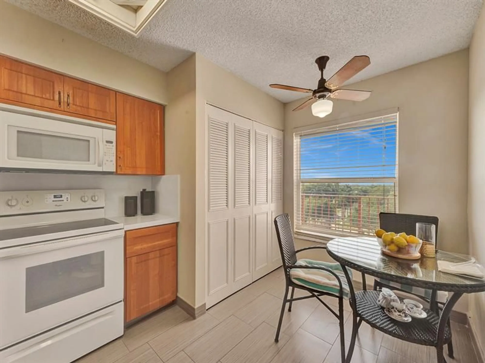 Property Slideshow image 13 of 31 | 14527 bonaire blvd 701, Delray Beach, FL, 33446