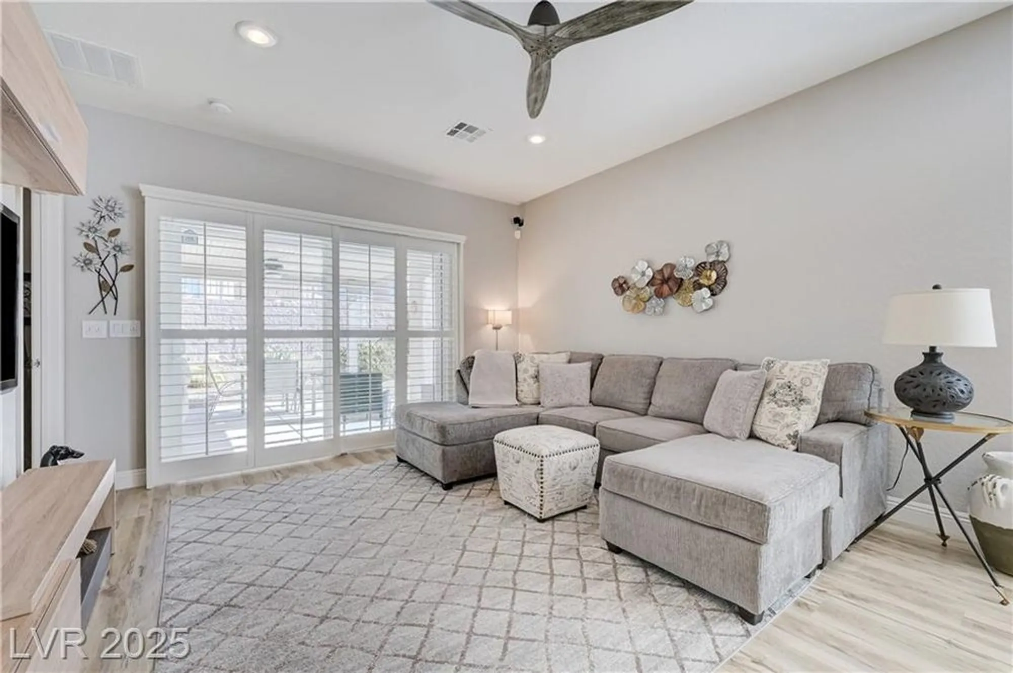 Property Slideshow image 17 of 51 | 2510 darda st, Henderson, NV, 89044