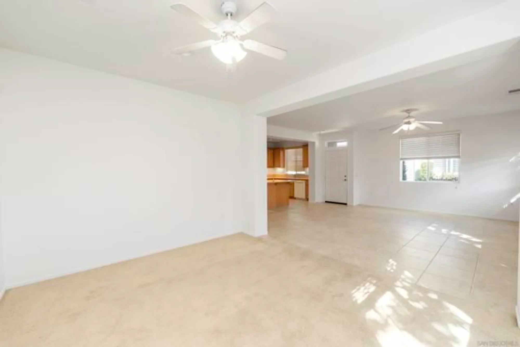 Property Slideshow image 11 of 47 | 1645 beaver crk a, Beaumont, CA, 92223