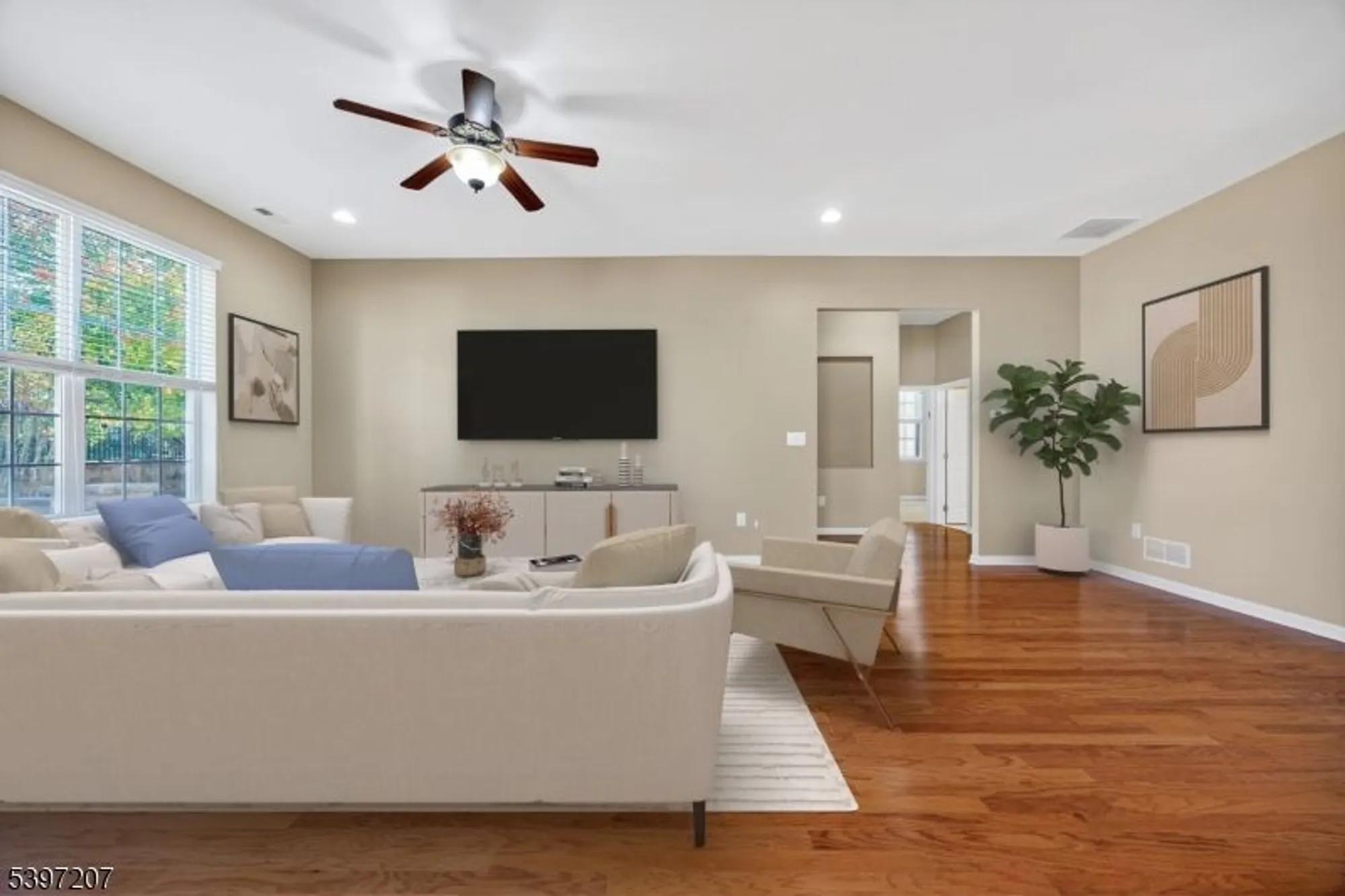 Property Slideshow image 12 of 44 | 24 fisher island ct, Monroe Twp, NJ, 08831