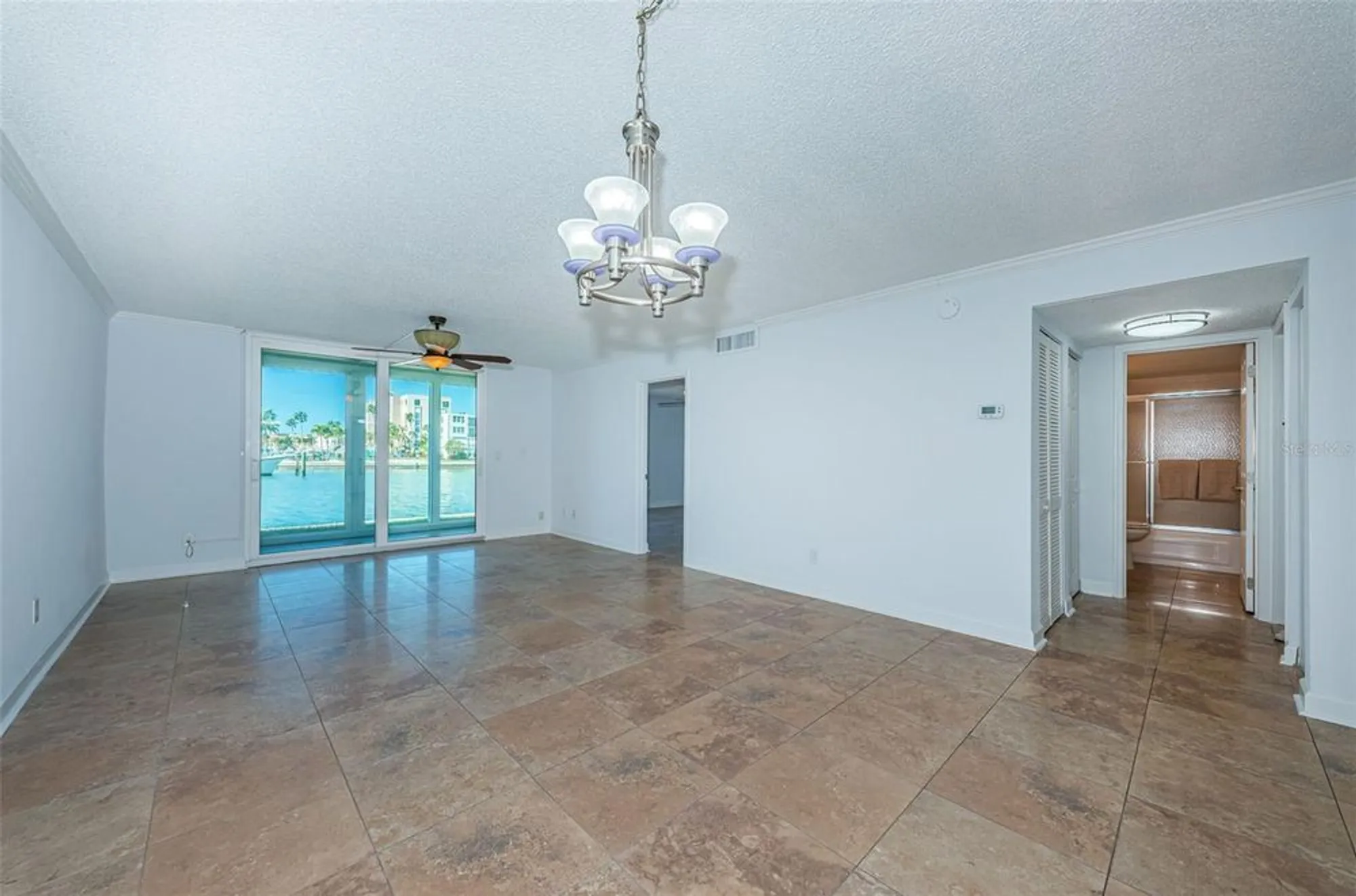 Property Slideshow image 7 of 90 | 7420 bay island dr 171, South Pasadena, FL, 33707