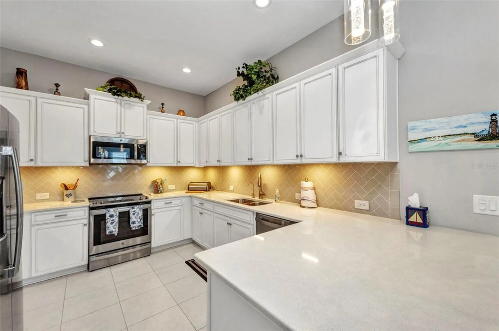 Property Slideshow image 6 of 28 | 1678 royal ct, Punta Gorda, FL, 33980