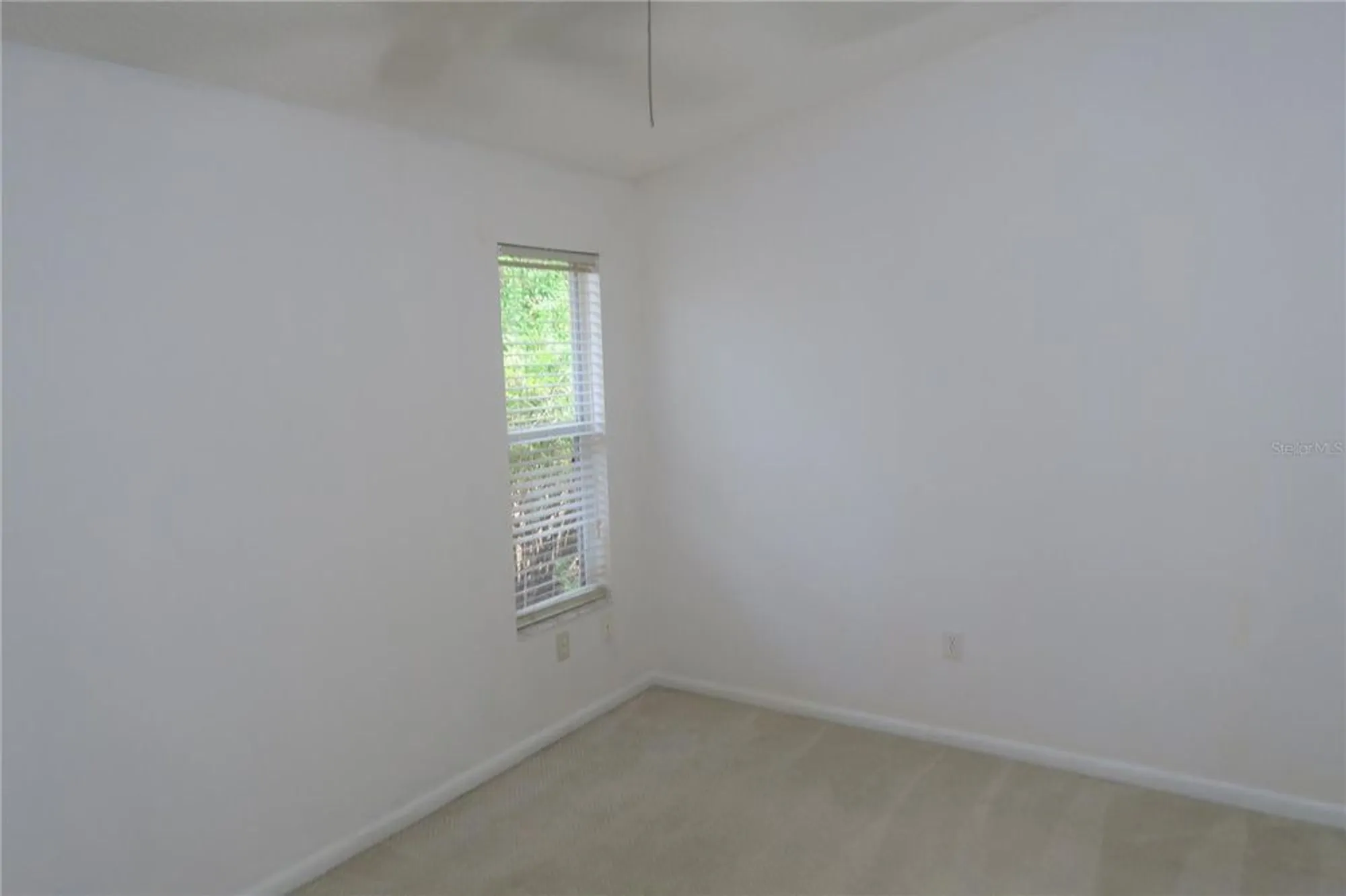 Property Slideshow image 22 of 72 | 32512 oak park dr, Leesburg, FL, 34748