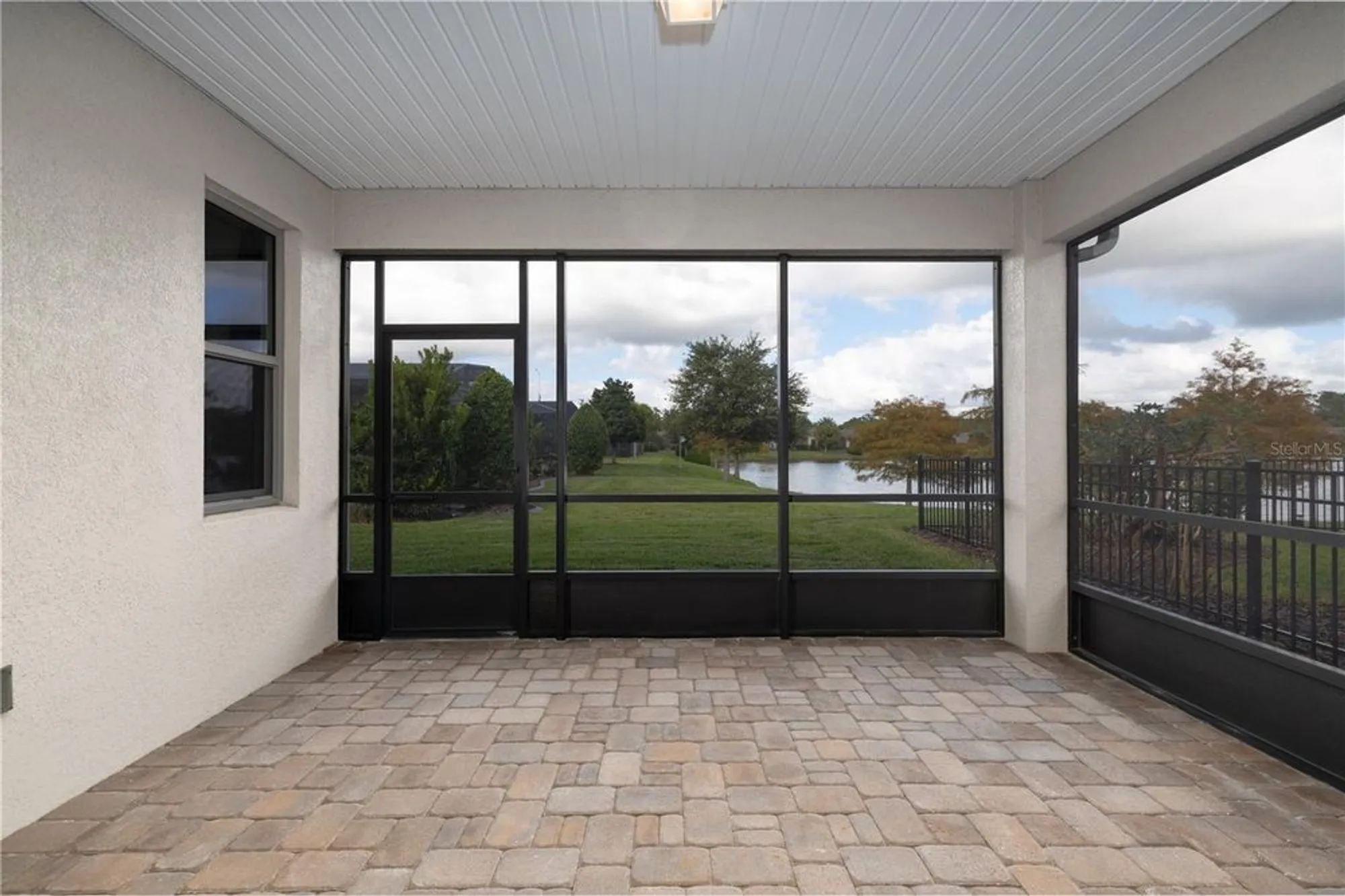 Property Slideshow image 3 of 32 | 1547 lambrook dr, Deland, FL, 32724