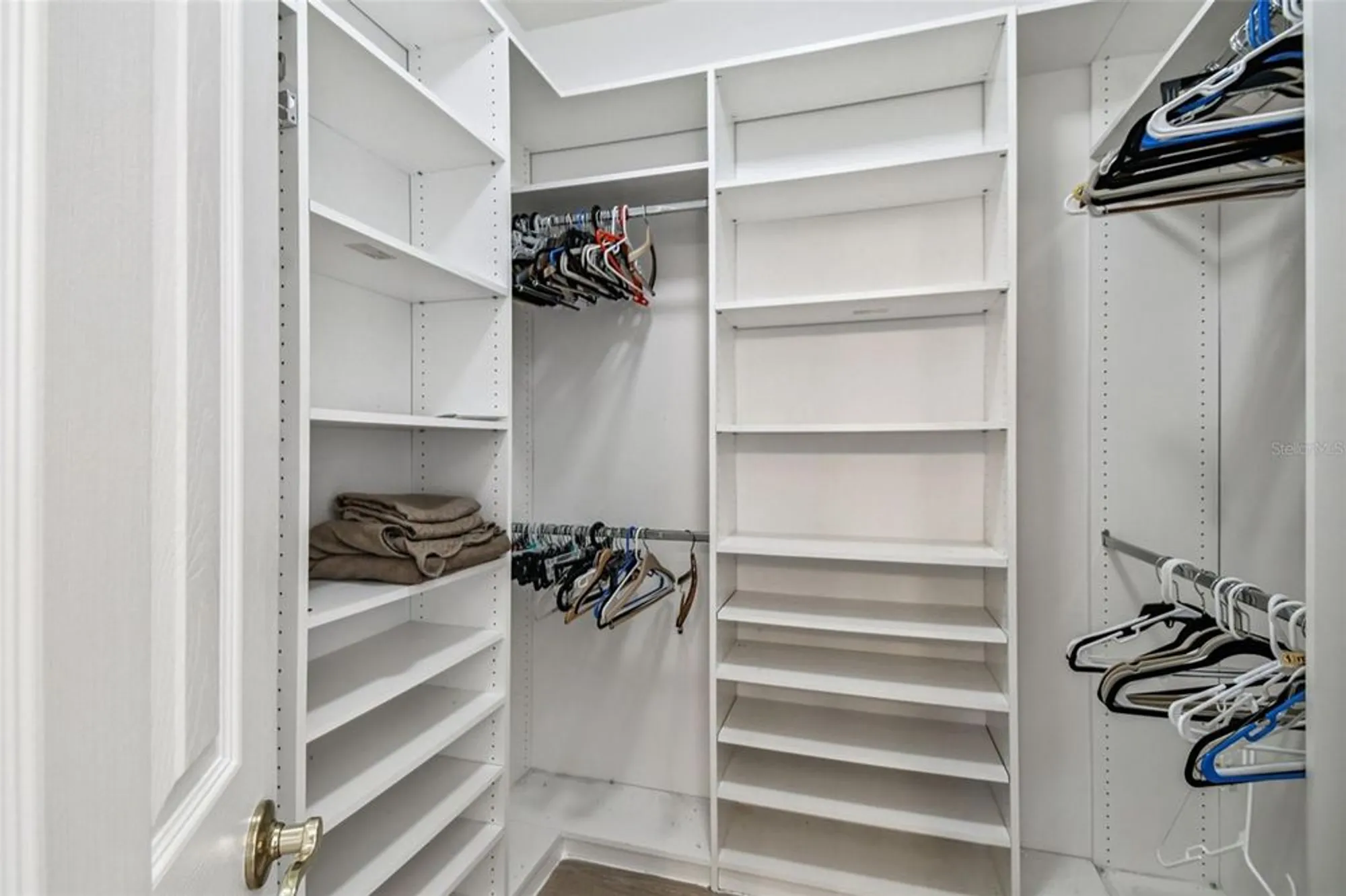 Property Slideshow image 18 of 46 | 100 meridian ave, Poinciana, FL, 34759