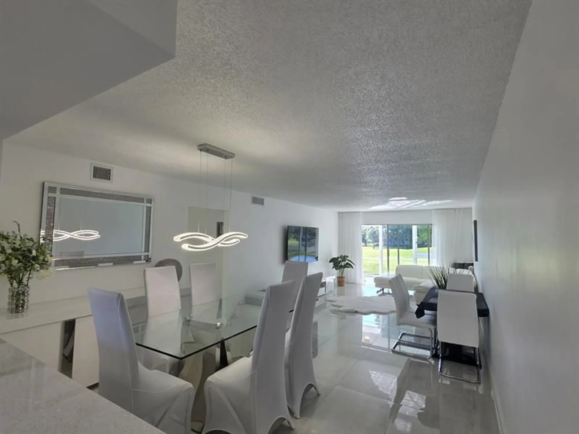 Property Slideshow image 10 of 40 | 3202 portofino pt j2, Coconut Creek, FL, 33066