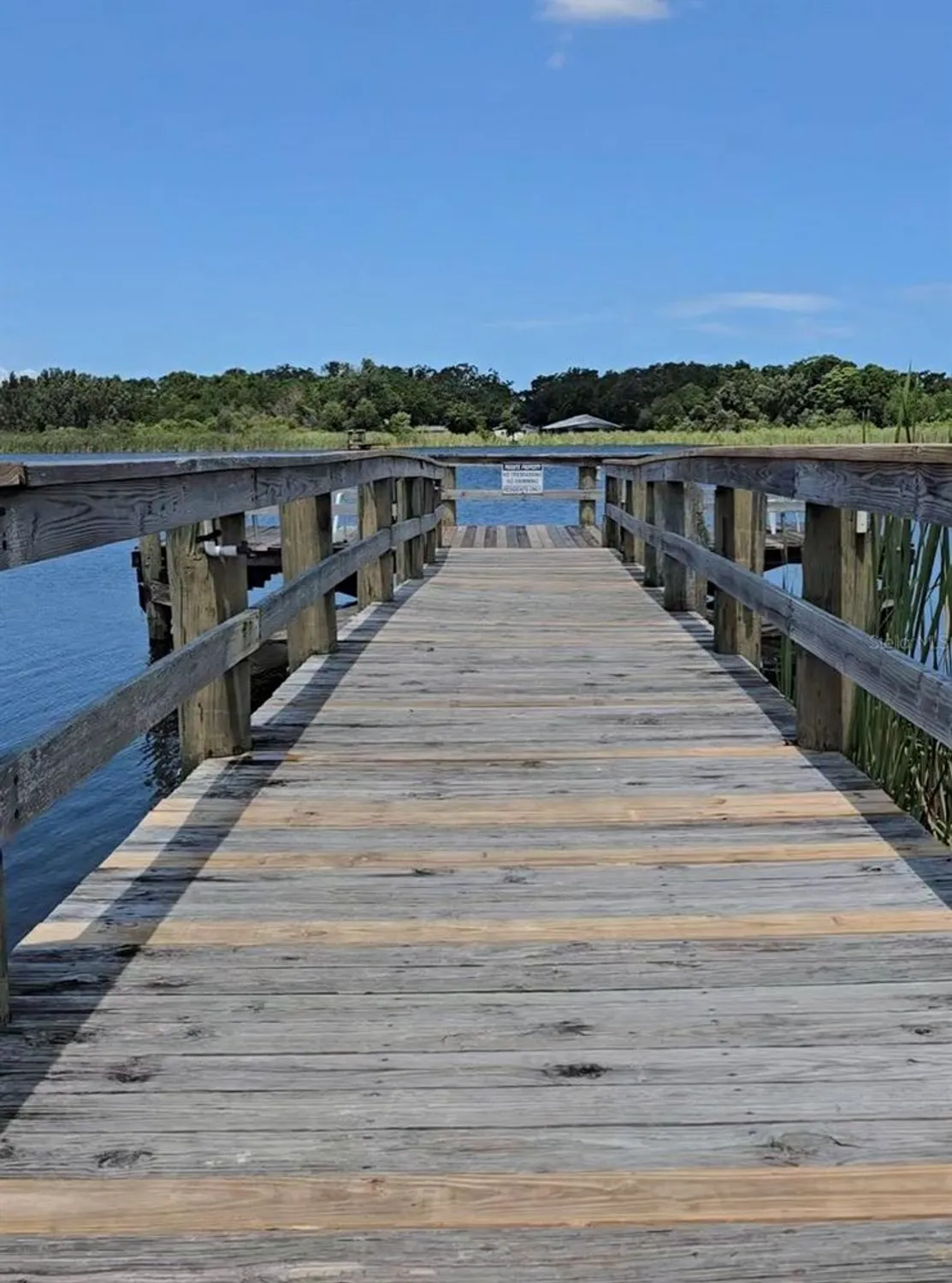 Property Slideshow image 37 of 37 | 2192 swedish dr apt 10, Clearwater, FL, 33763