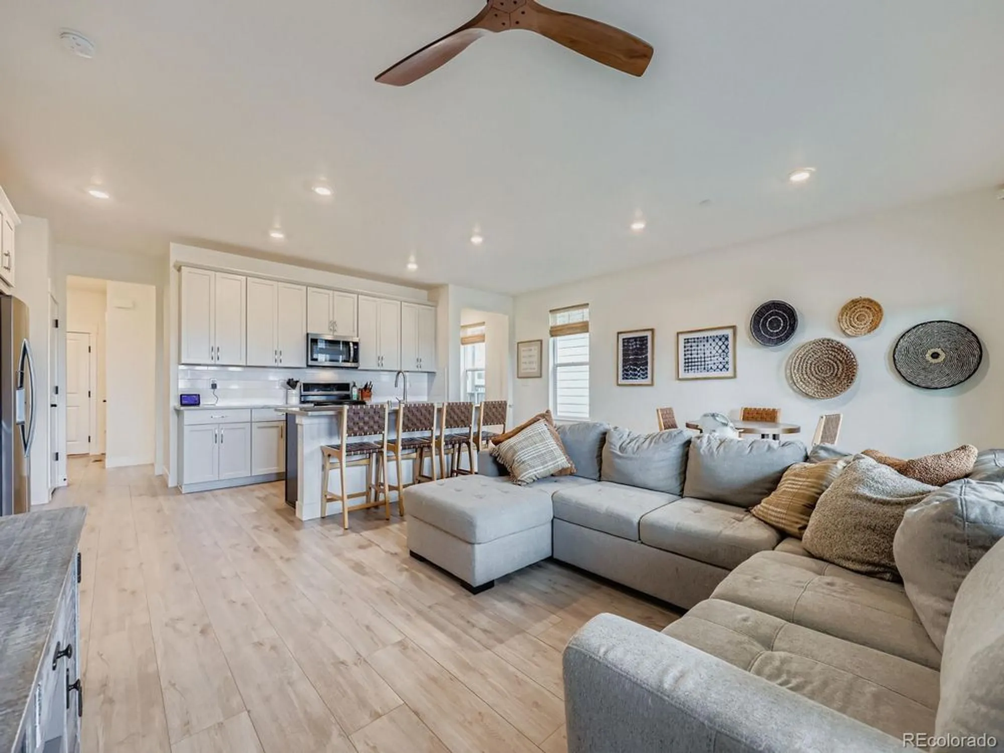 Property Slideshow image 7 of 31 | 4059 happy hollow dr, Castle Rock, CO, 80104