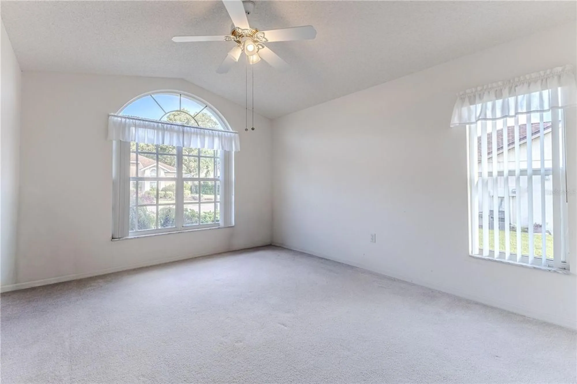 Property Slideshow image 37 of 64 | 432 mistwood ct, Spring Hill, FL, 34609