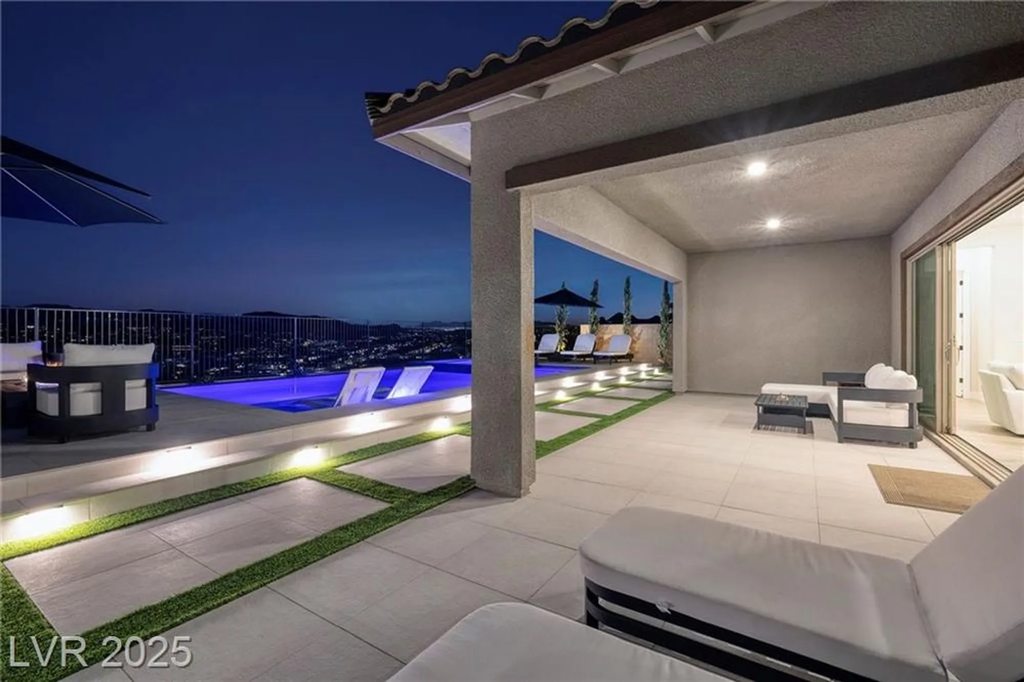 Property Slideshow image 5 of 63 | 351 tigullio ave, Henderson, NV, 89011