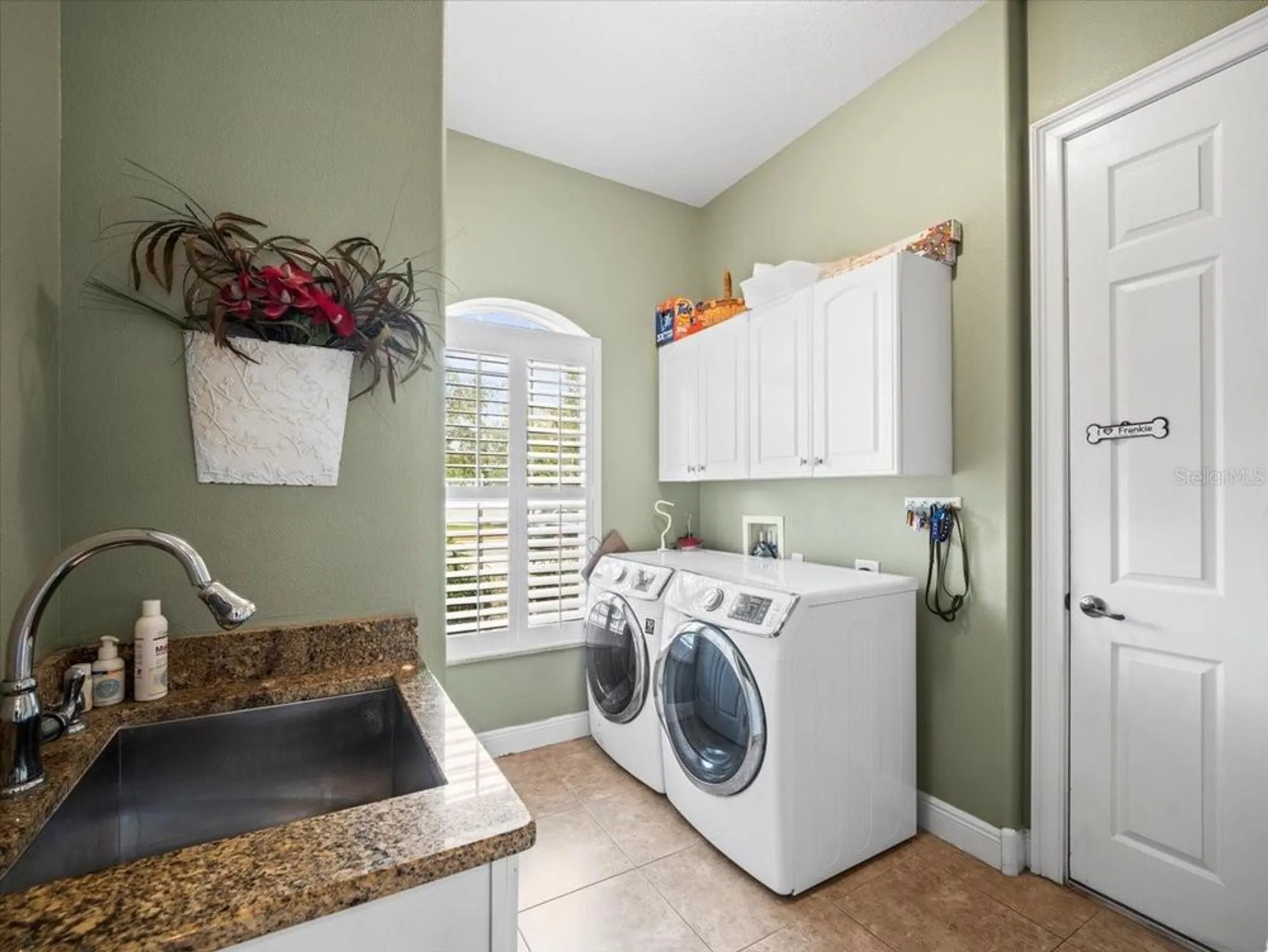 Property Slideshow image 41 of 60 | 8480 athens ct, Weeki Wachee, FL, 34613