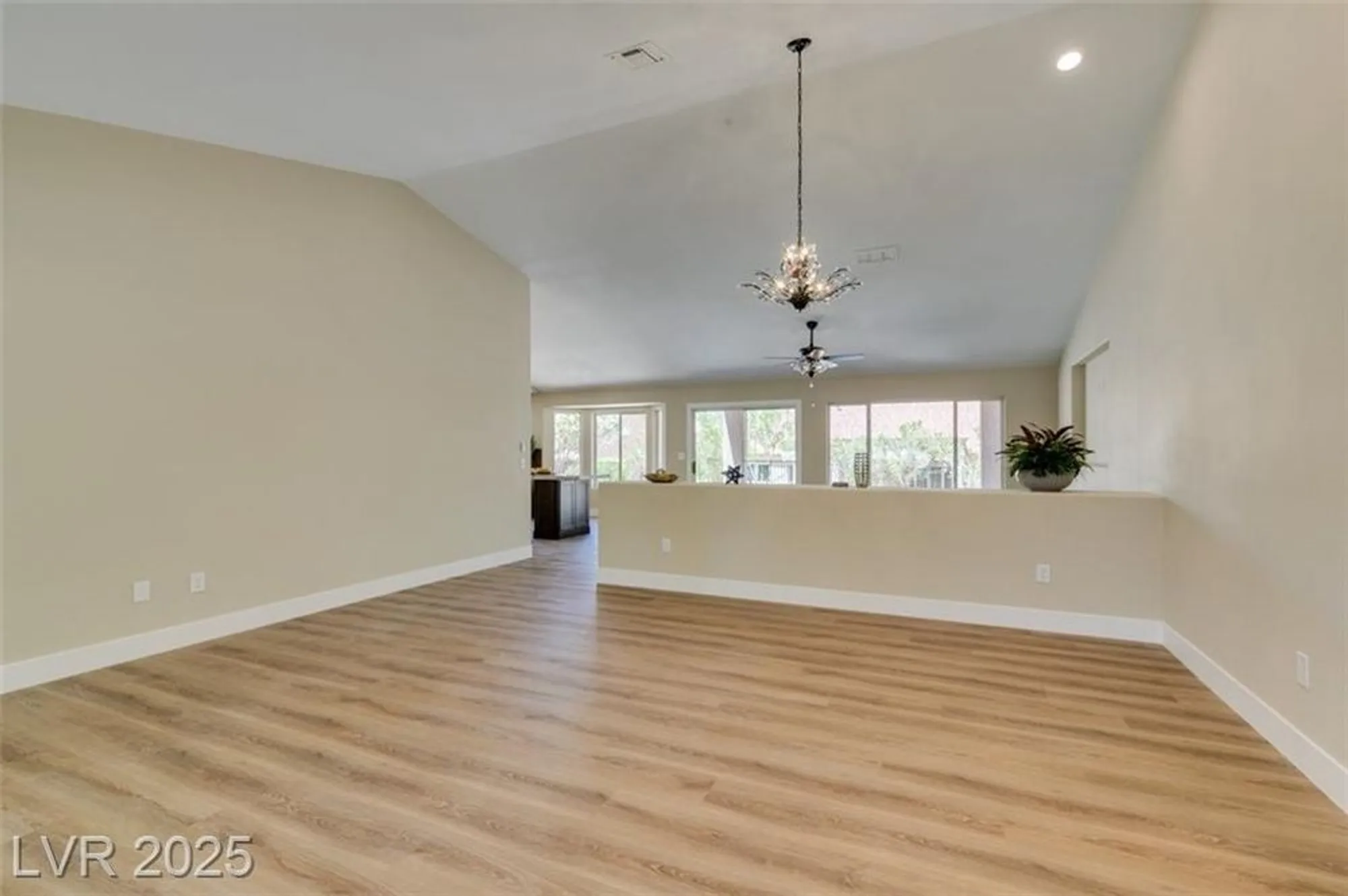 Property Slideshow image 4 of 30 | 9800 rosamond dr, Las Vegas, NV, 89134