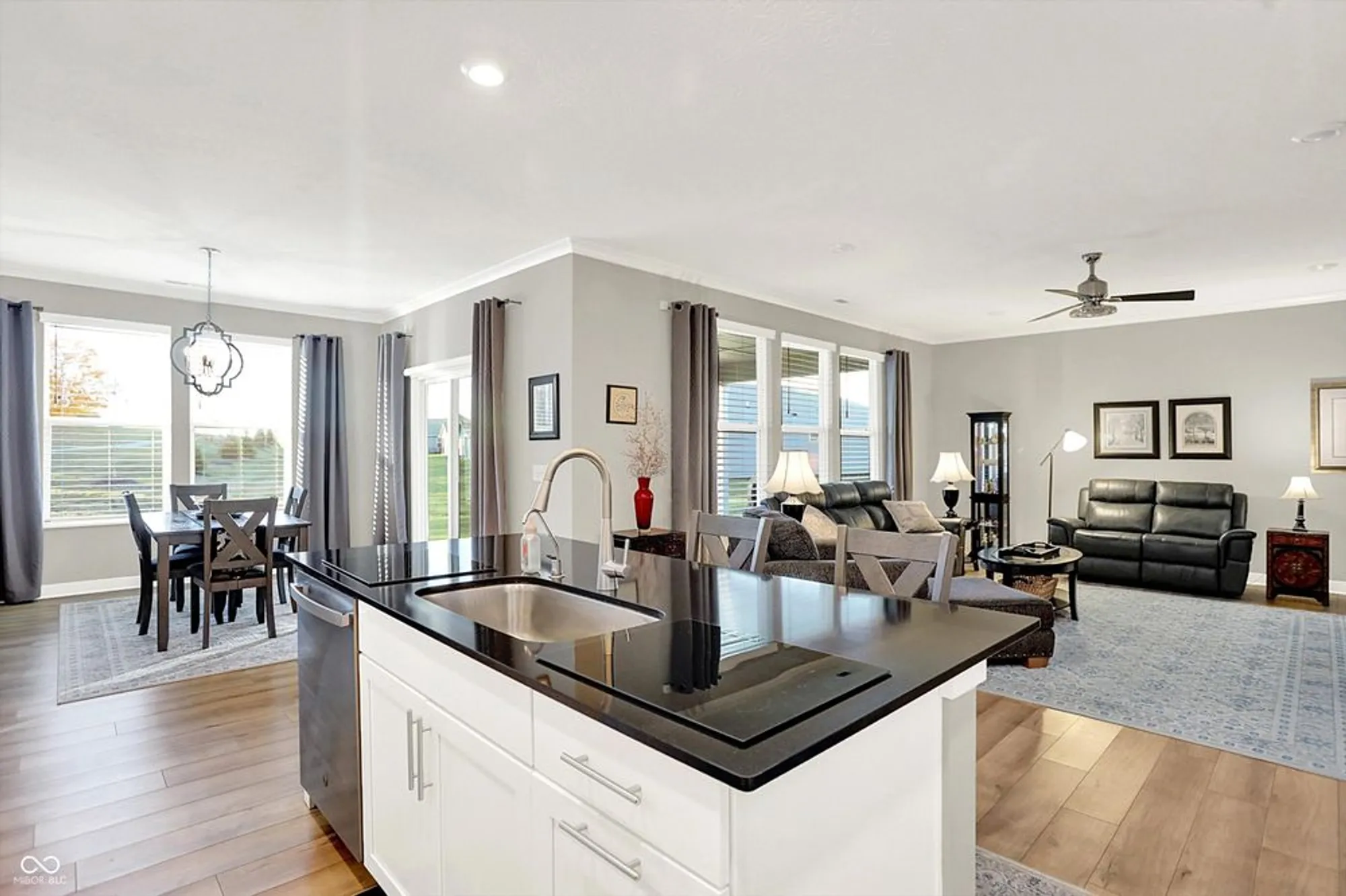 Property Slideshow image 7 of 55 | 3533 brunstfield ct, Bargersville, IN, 46106