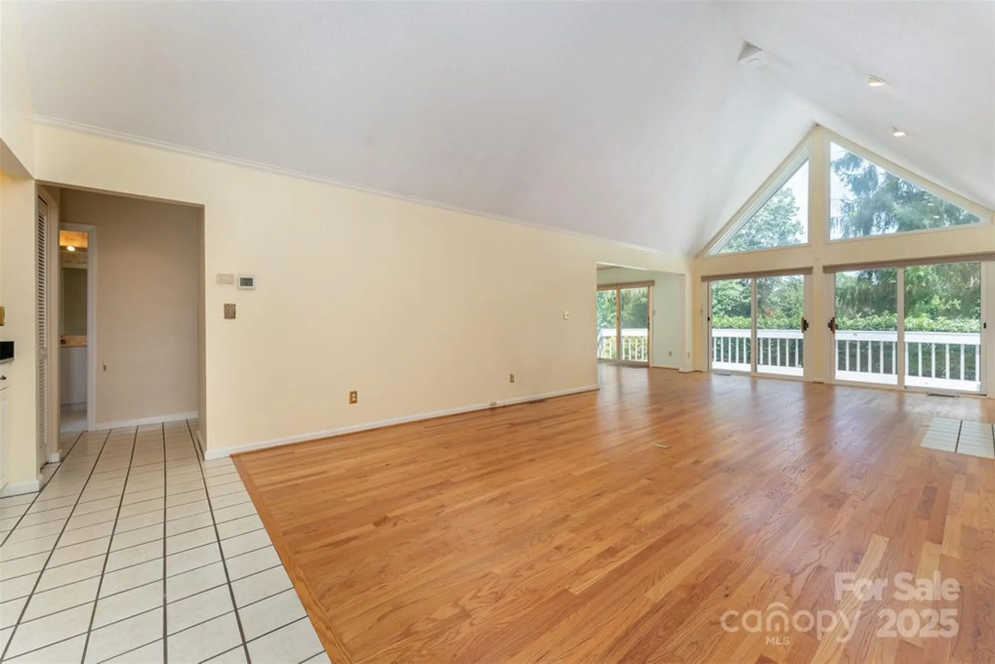 Property Slideshow image 11 of 41 | 144 overlook dr, Flat Rock, NC, 28731