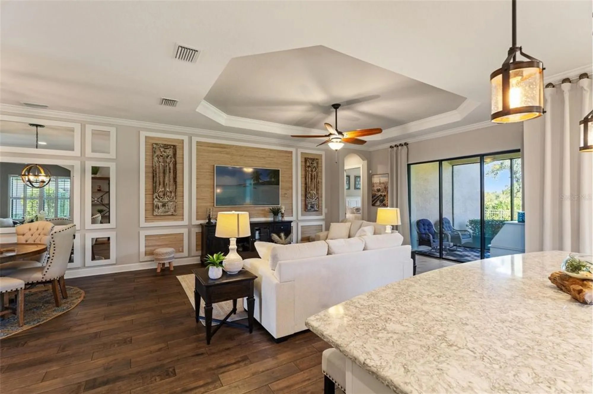 Property Slideshow image 22 of 76 | 11295 juglans dr, Odessa, FL, 33556