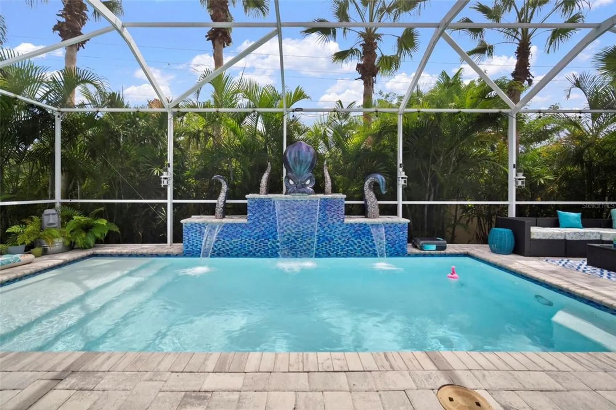Property Slideshow image 49 of 94 | 5125 admiral pointe dr, Apollo Beach, FL, 33572