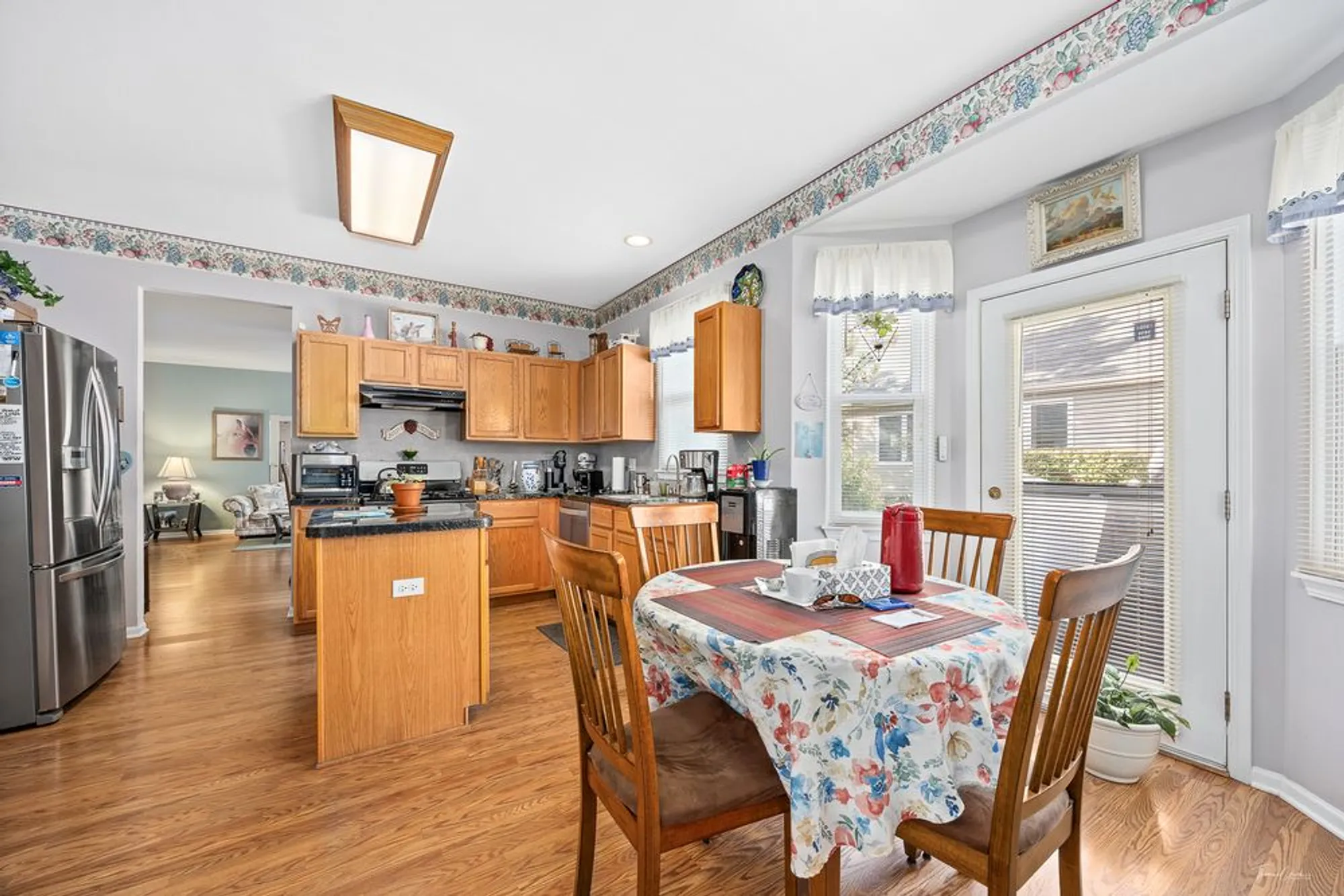 Property Slideshow image 13 of 41 | 21108 w cypress ct, Plainfield, IL, 60544