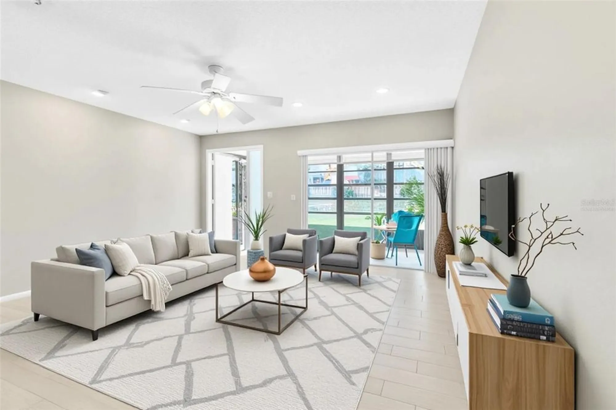 Property Slideshow image 10 of 32 | 2241 shelly dr d, Palm Harbor, FL, 34684