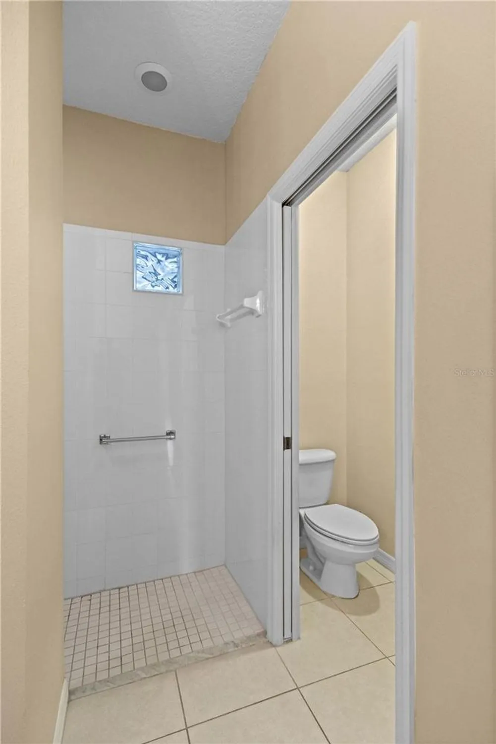 Property Slideshow image 20 of 46 | 1625 monarch dr # 1625, Venice, FL, 34293