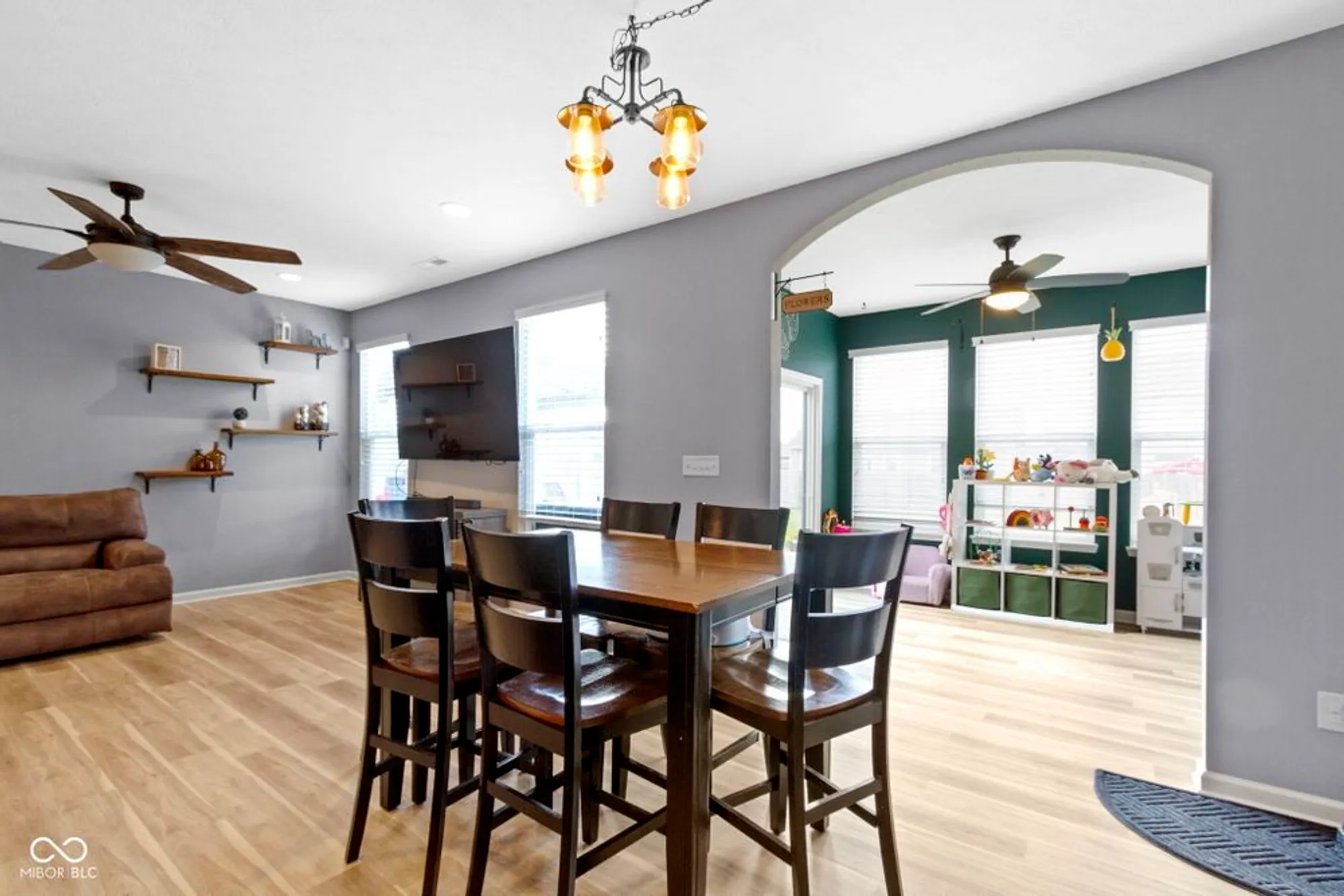 Property Slideshow image 30 of 63 | 9101 gordimer cir, Indianapolis, IN, 46239