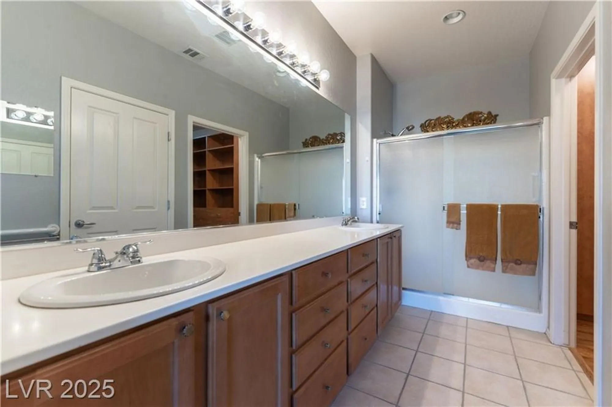 Property Slideshow image 12 of 55 | 3108 kookaburra way, North Las Vegas, NV, 89084
