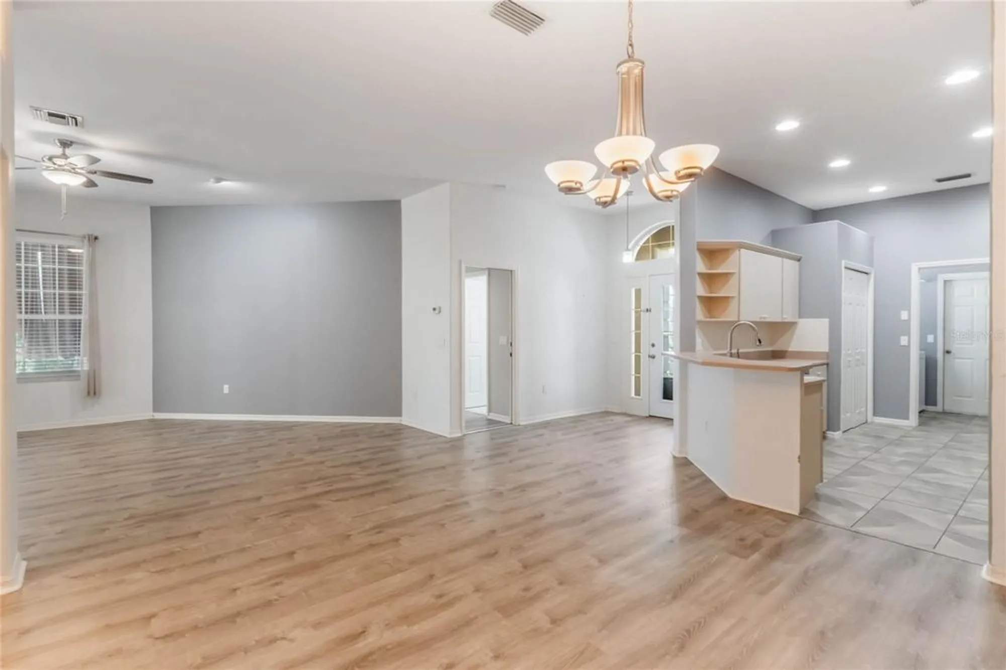 Property Slideshow image 5 of 21 | 6200 topsail rd, Lady Lake, FL, 32159