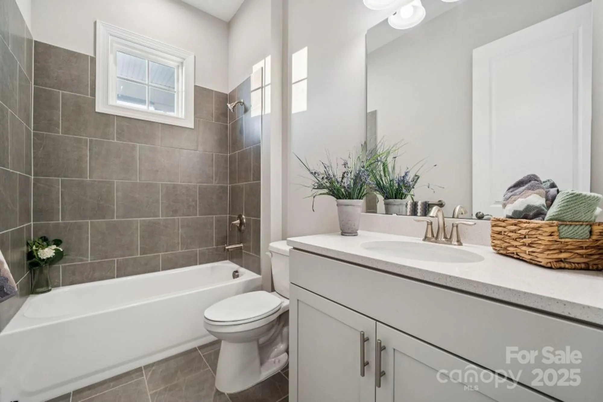 Property Slideshow image 20 of 38 | 1010 carlyle ln, Monroe, NC, 28110