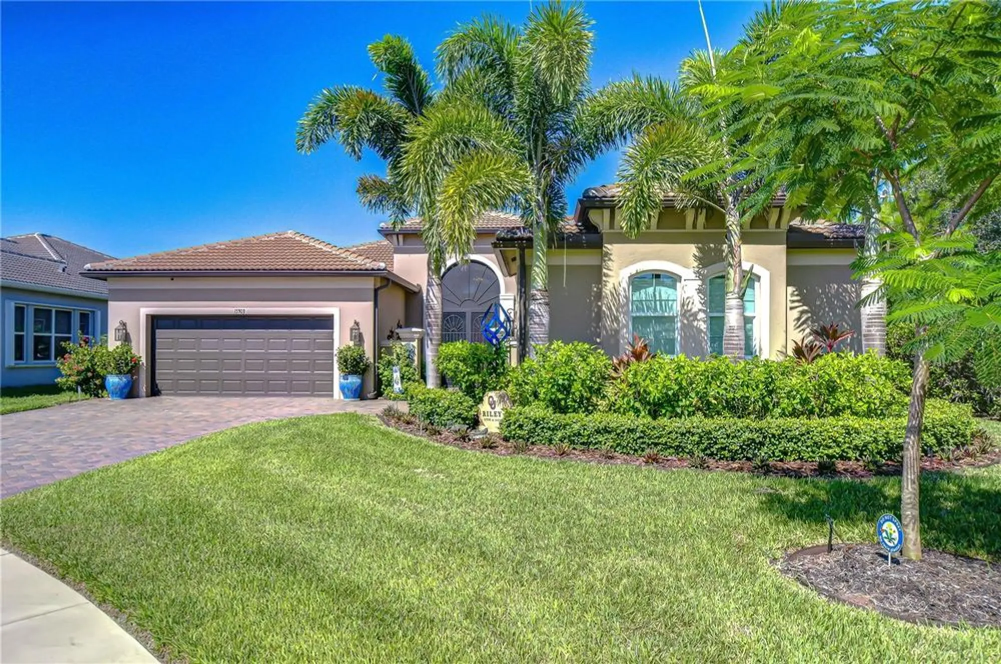 Property Slideshow image 46 of 52 | 15303 valencia del sol st, Wimauma, FL, 33598