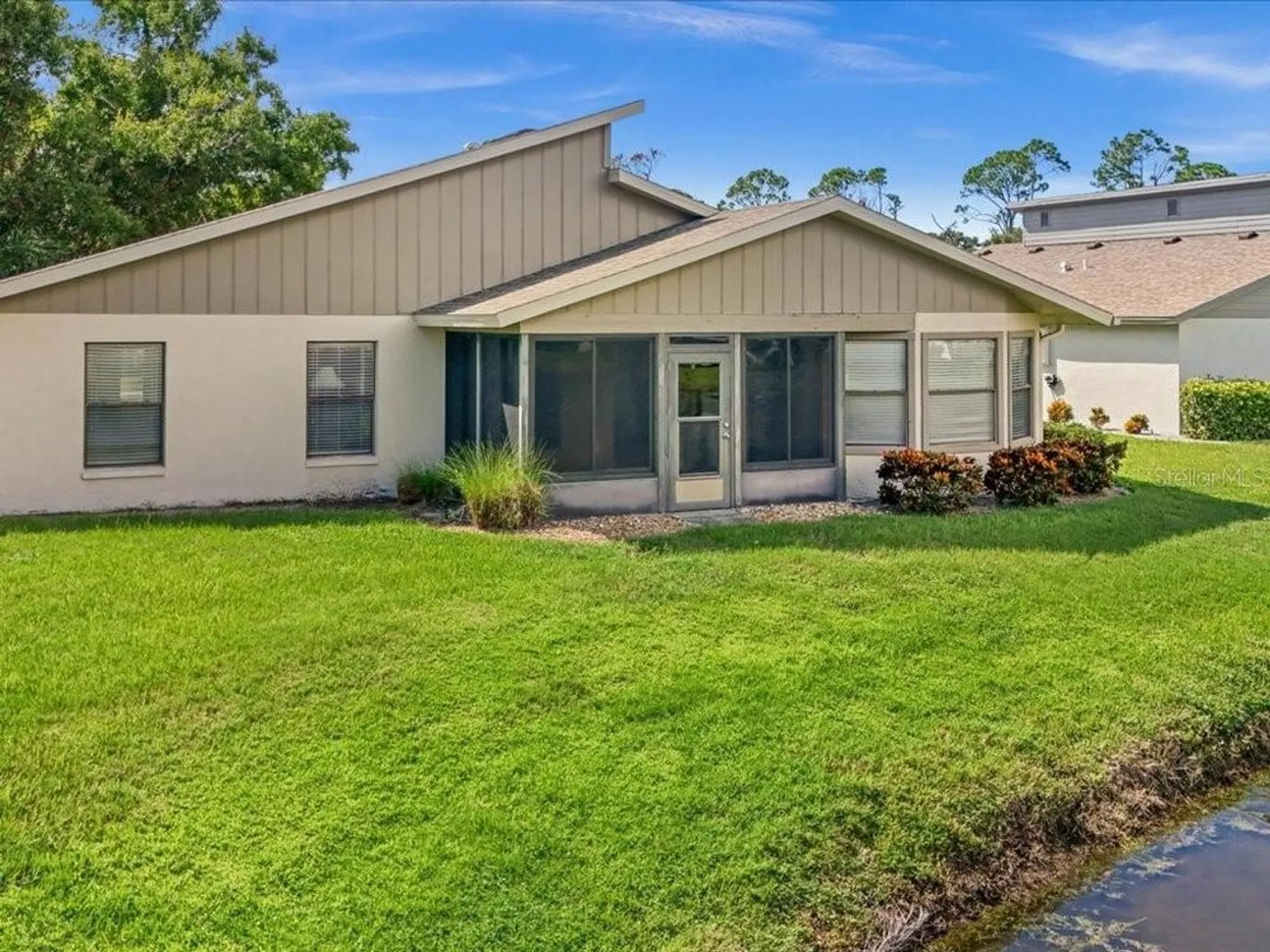 Property Slideshow image 33 of 47 | 411 cypress forest dr, Englewood, FL, 34223