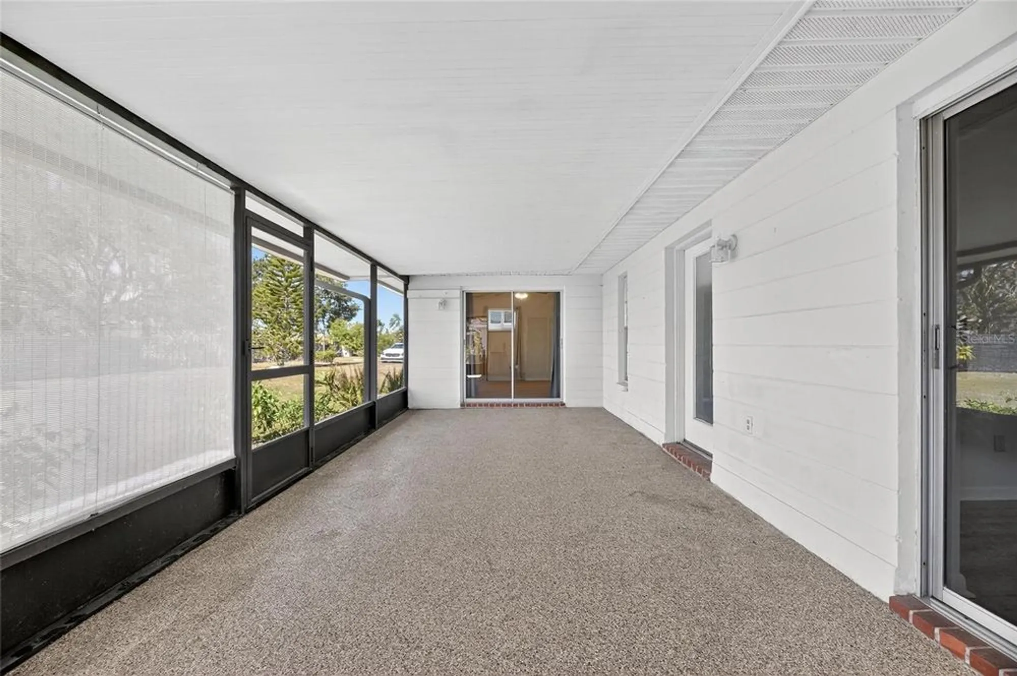 Property Slideshow image 28 of 37 | 1238 fordham dr, Sun City Center, FL, 33573