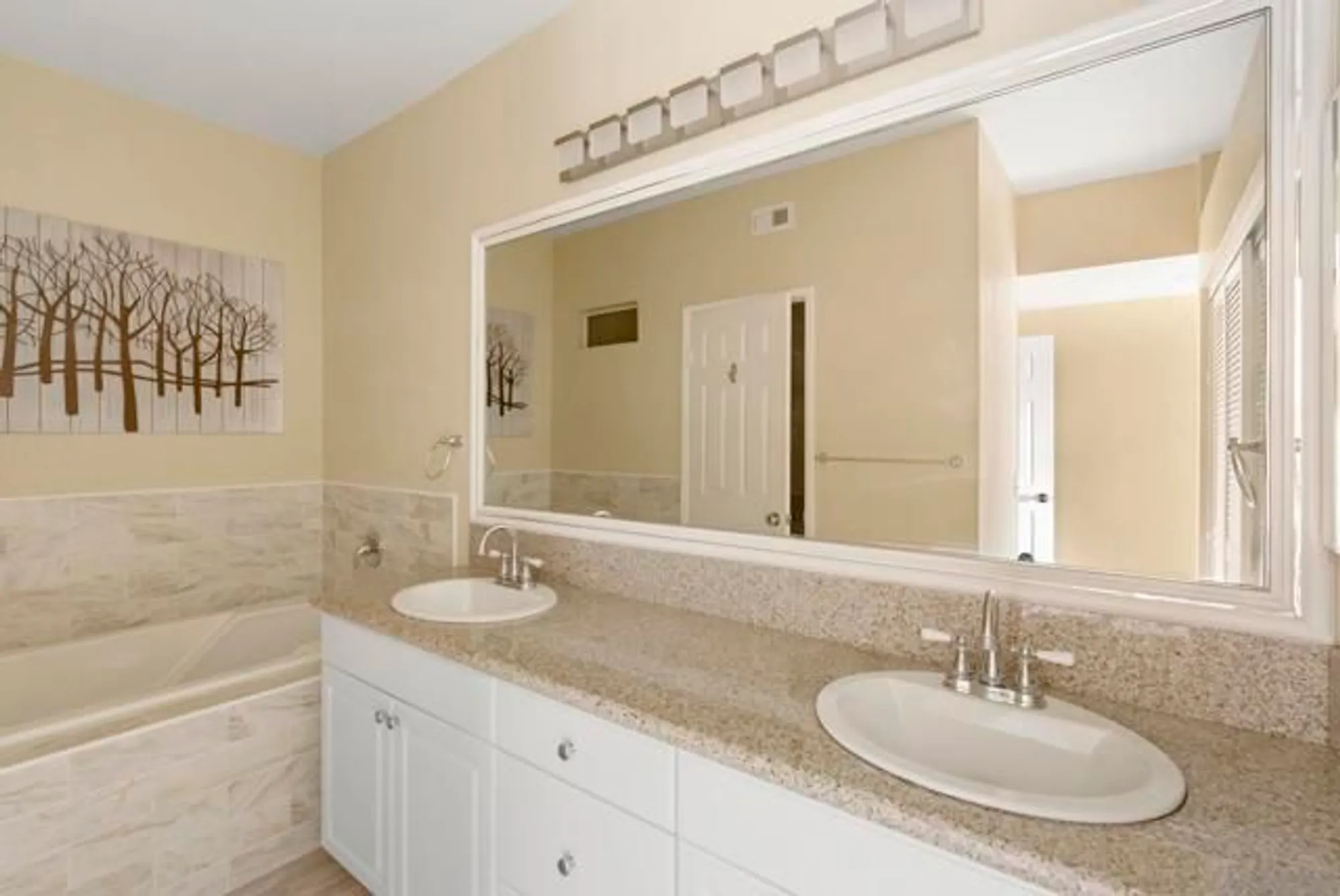 Property Slideshow image 24 of 35 | 1636 via caminar, San Marcos, CA, 92078