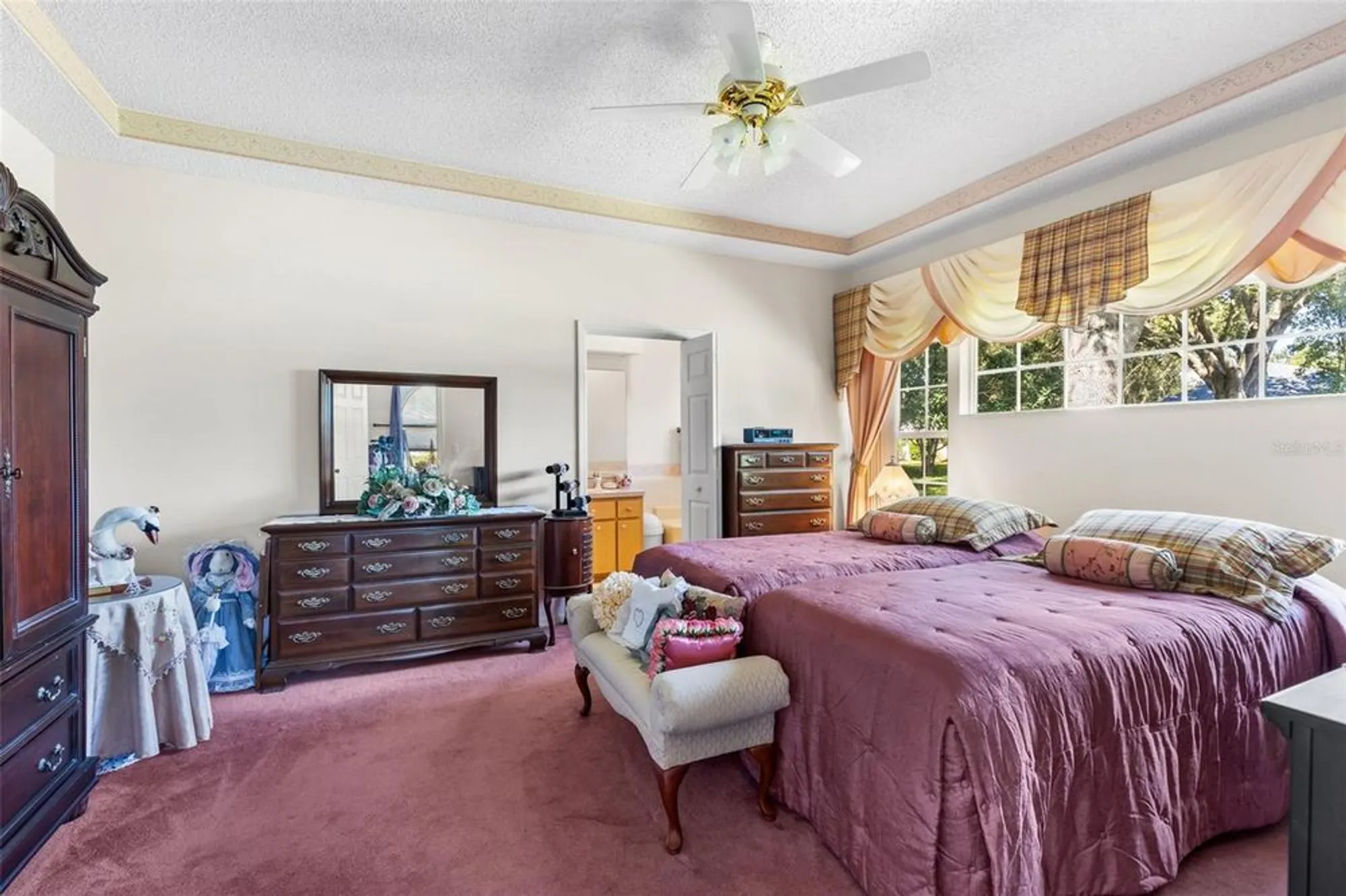 Property Slideshow image 12 of 68 | 5619 prince andrew ct, Leesburg, FL, 34748